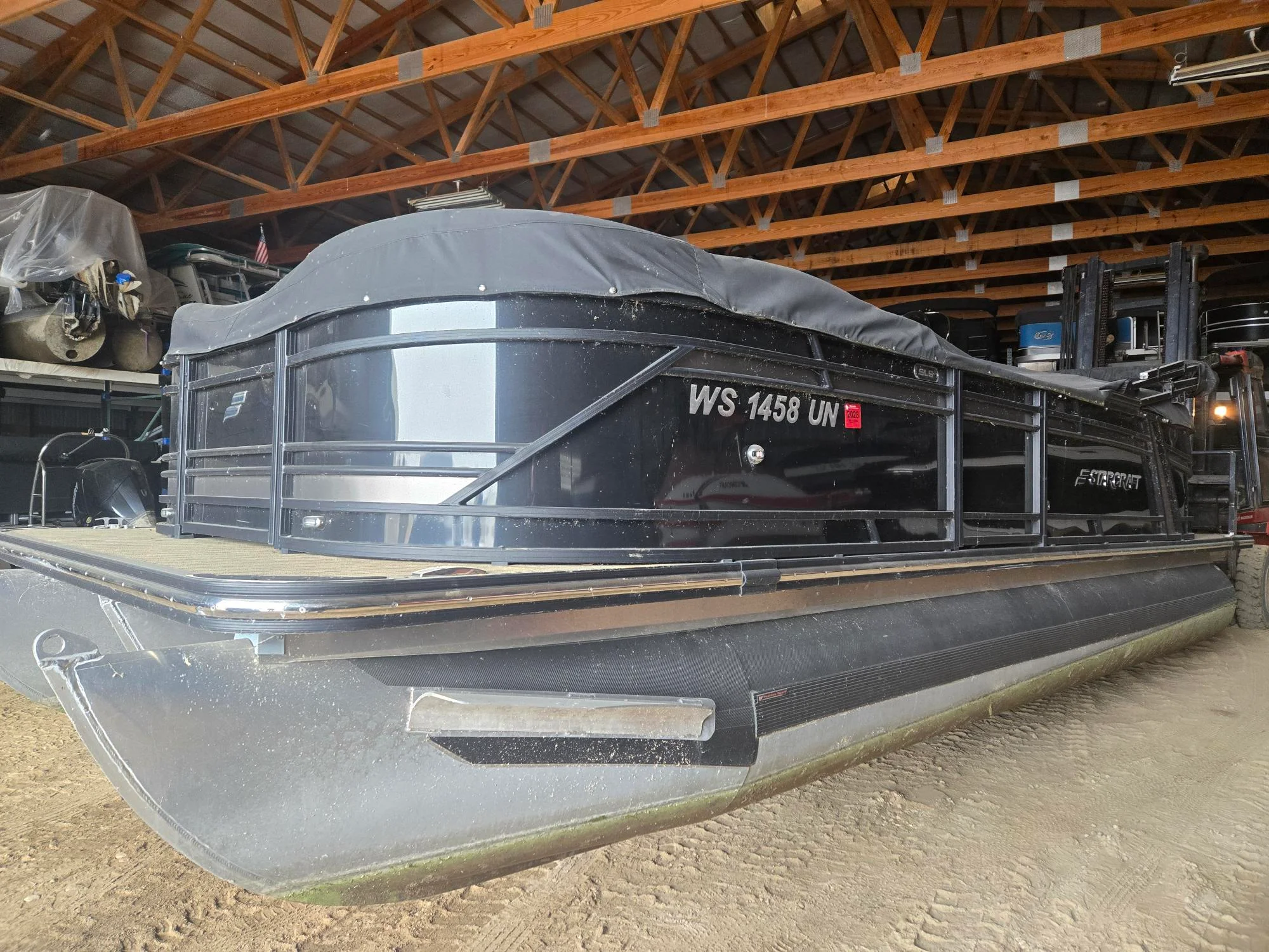 2022 Starcraft SLS3 TRITOON Image Thumbnail #2