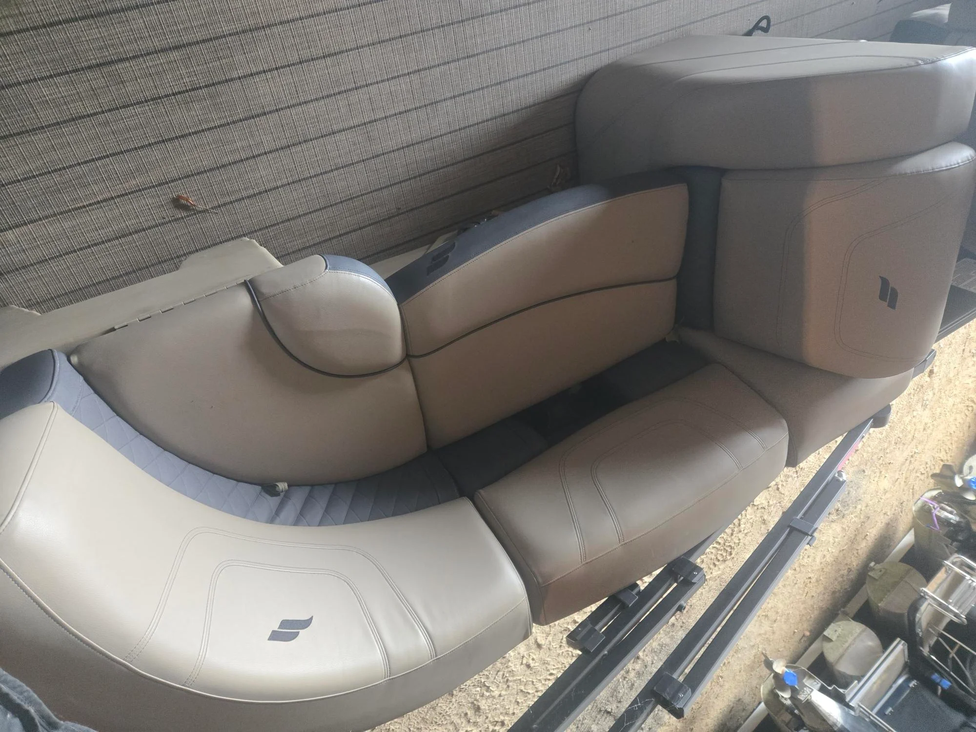 2022 Starcraft SLS3 TRITOON Image Thumbnail #7