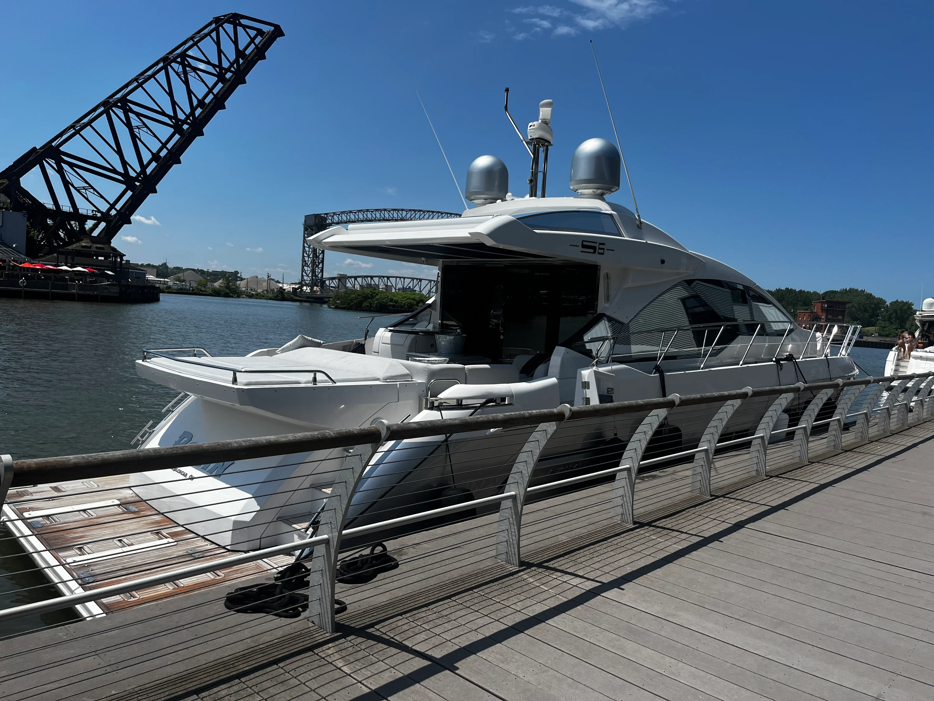 2019 Azimut S6 Image Thumbnail #2
