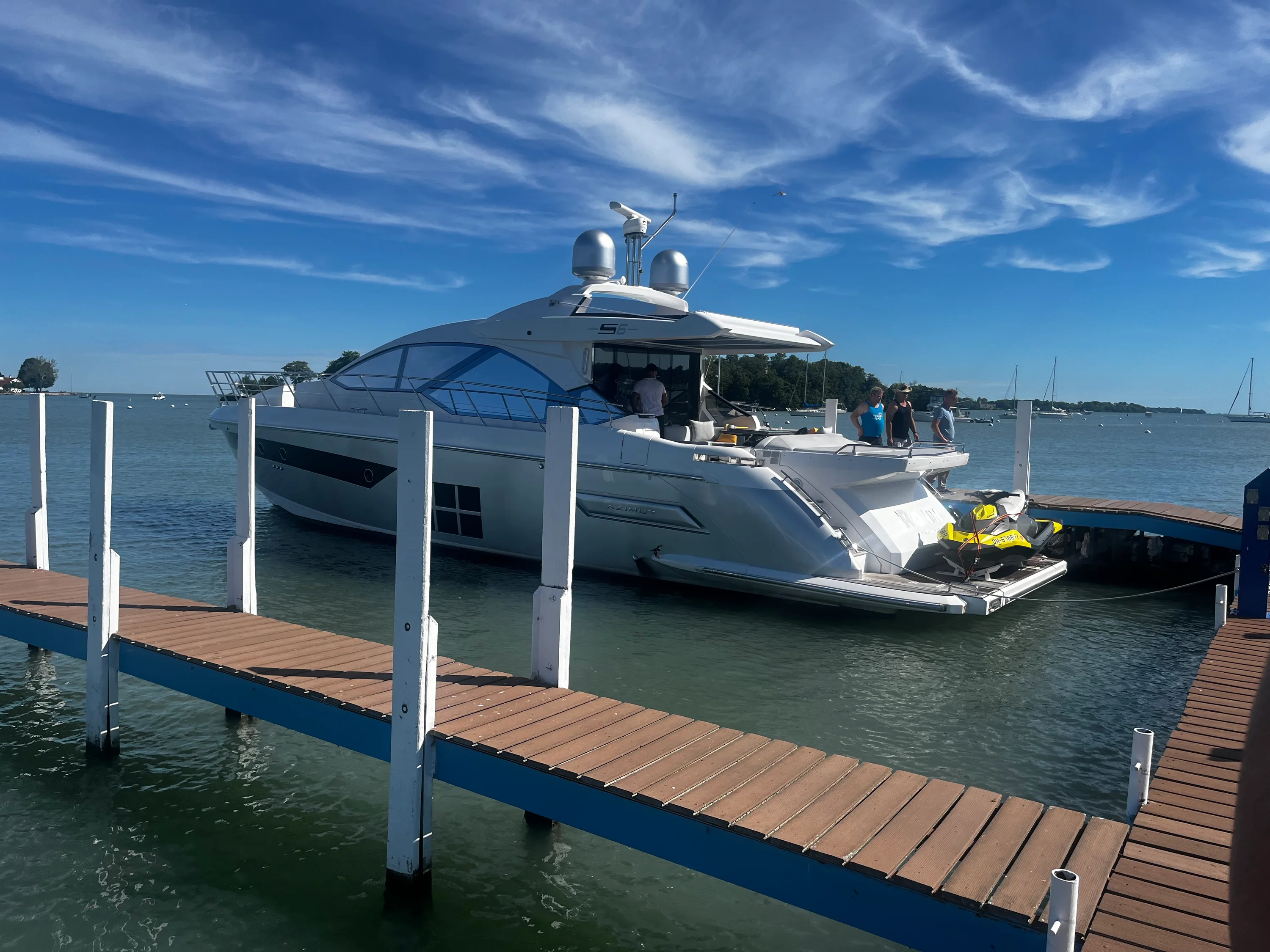 2019 Azimut S6 Image Thumbnail #3