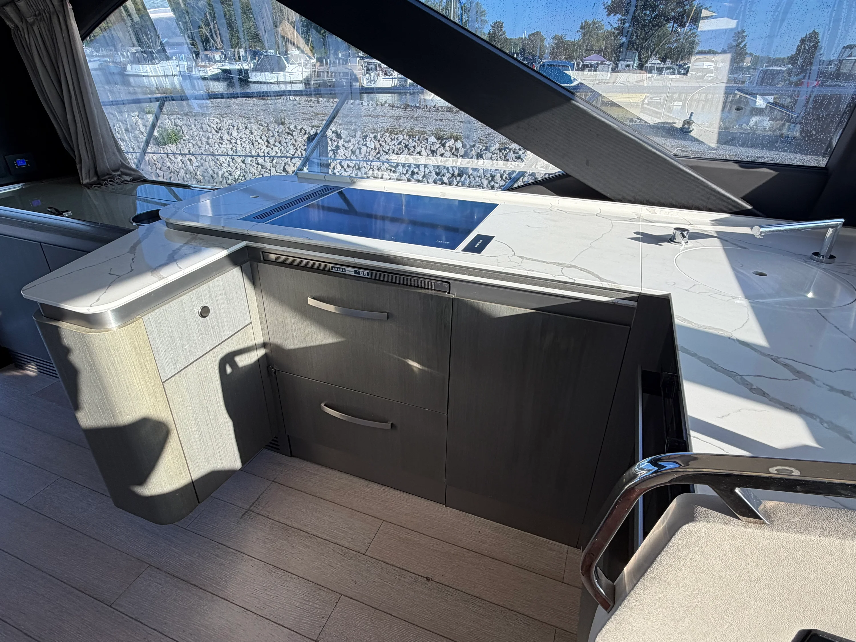 2019 Azimut S6 Image Thumbnail #16