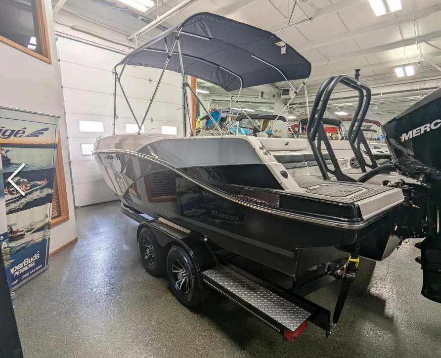 2024 Starcraft 231 SVX Image Thumbnail #2