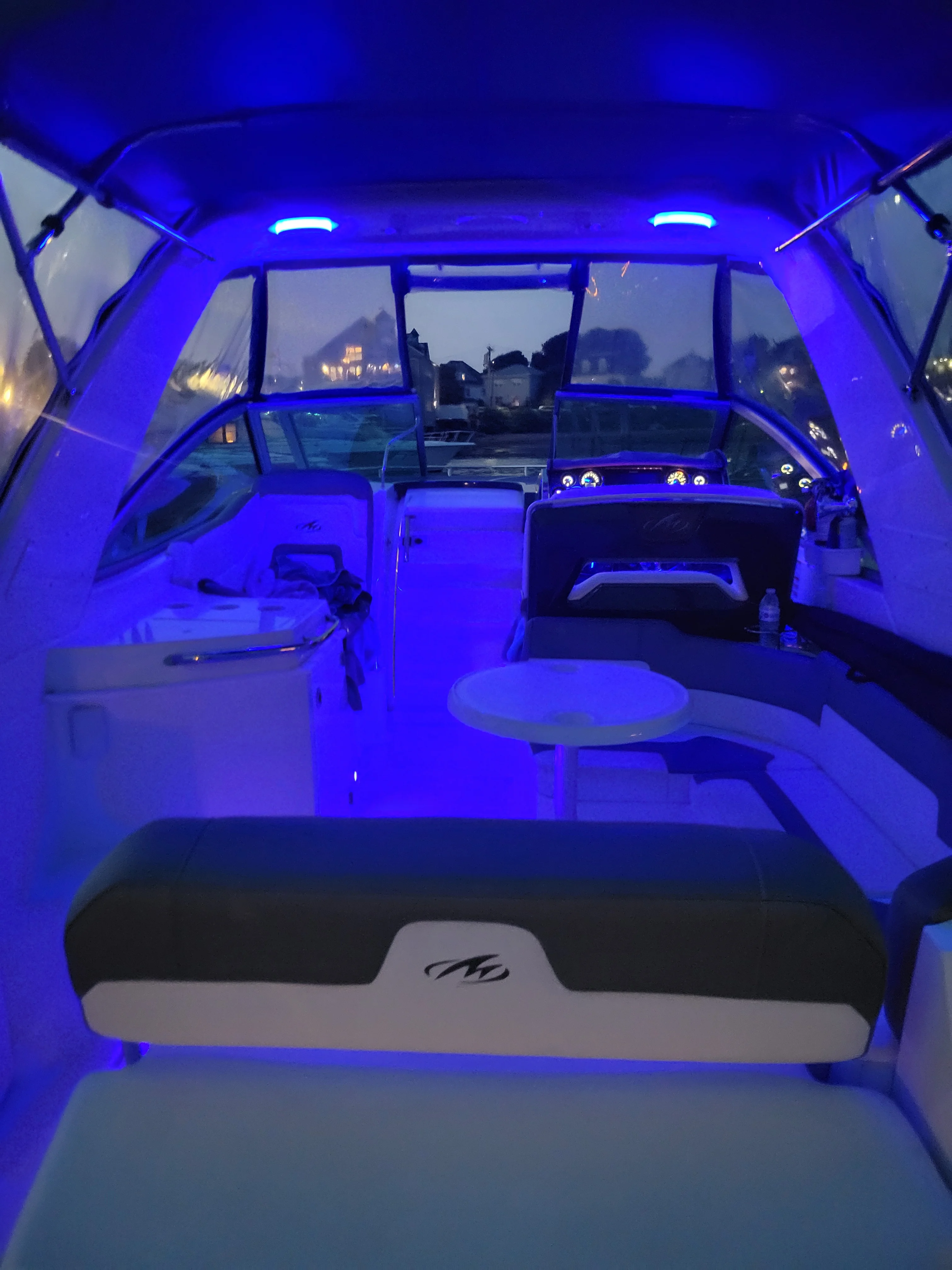 2018 Monterey 275 SPORT YACHT Image Thumbnail #17