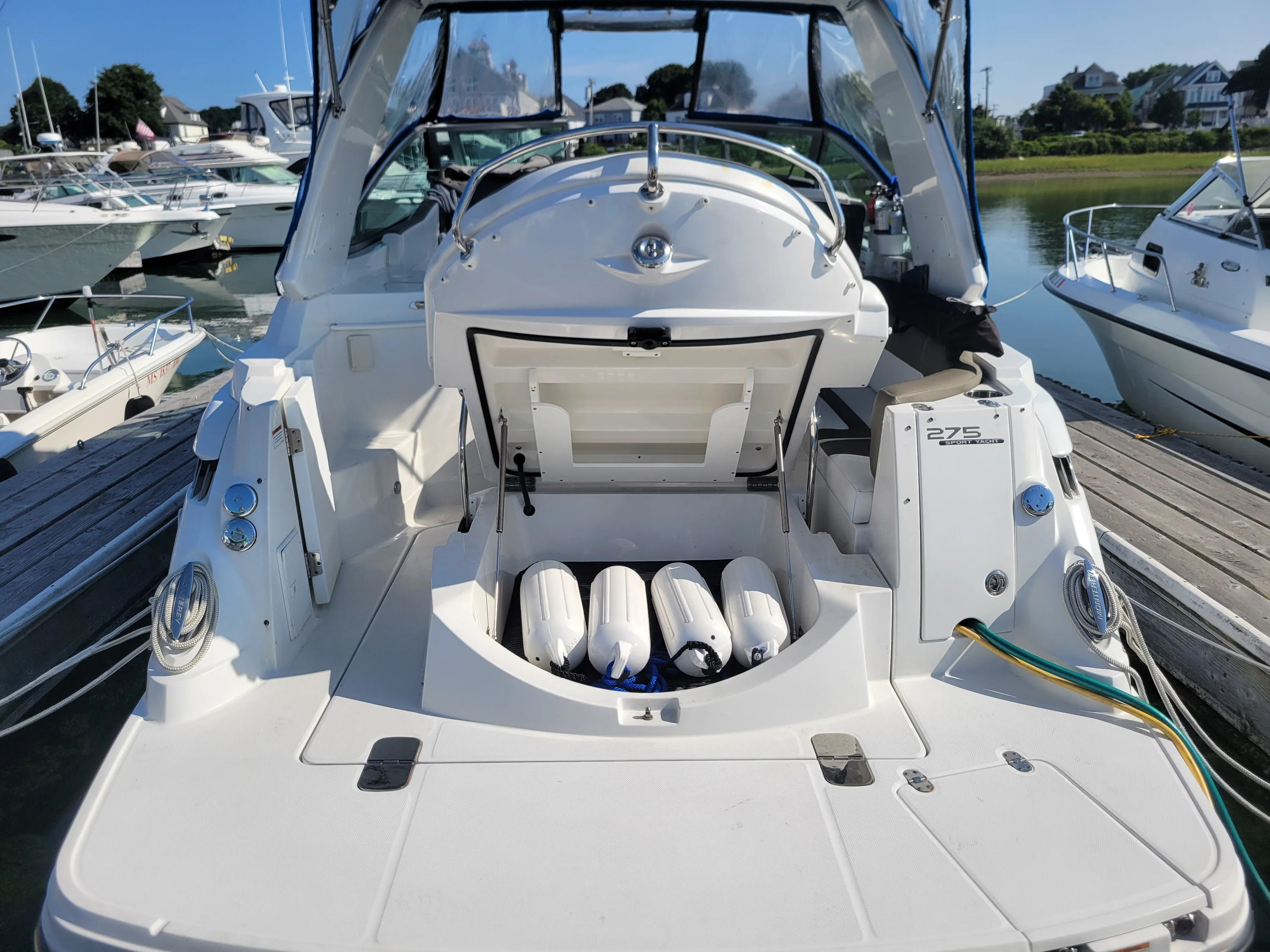 2018 Monterey 275 SPORT YACHT Image Thumbnail #4