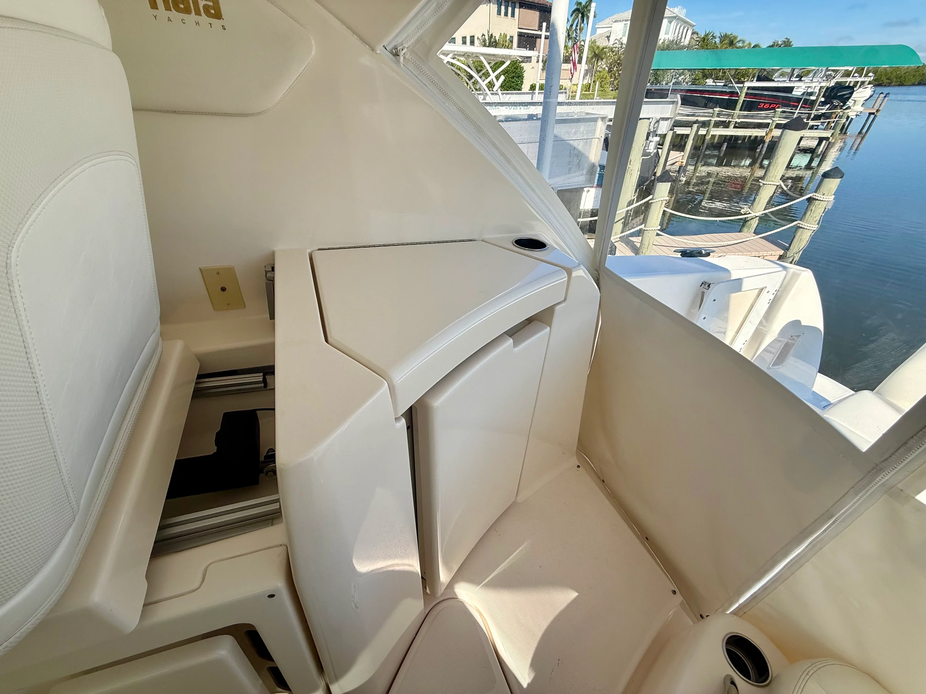 2008 Tiara Yachts 3500 SOVRAN Image Thumbnail #36