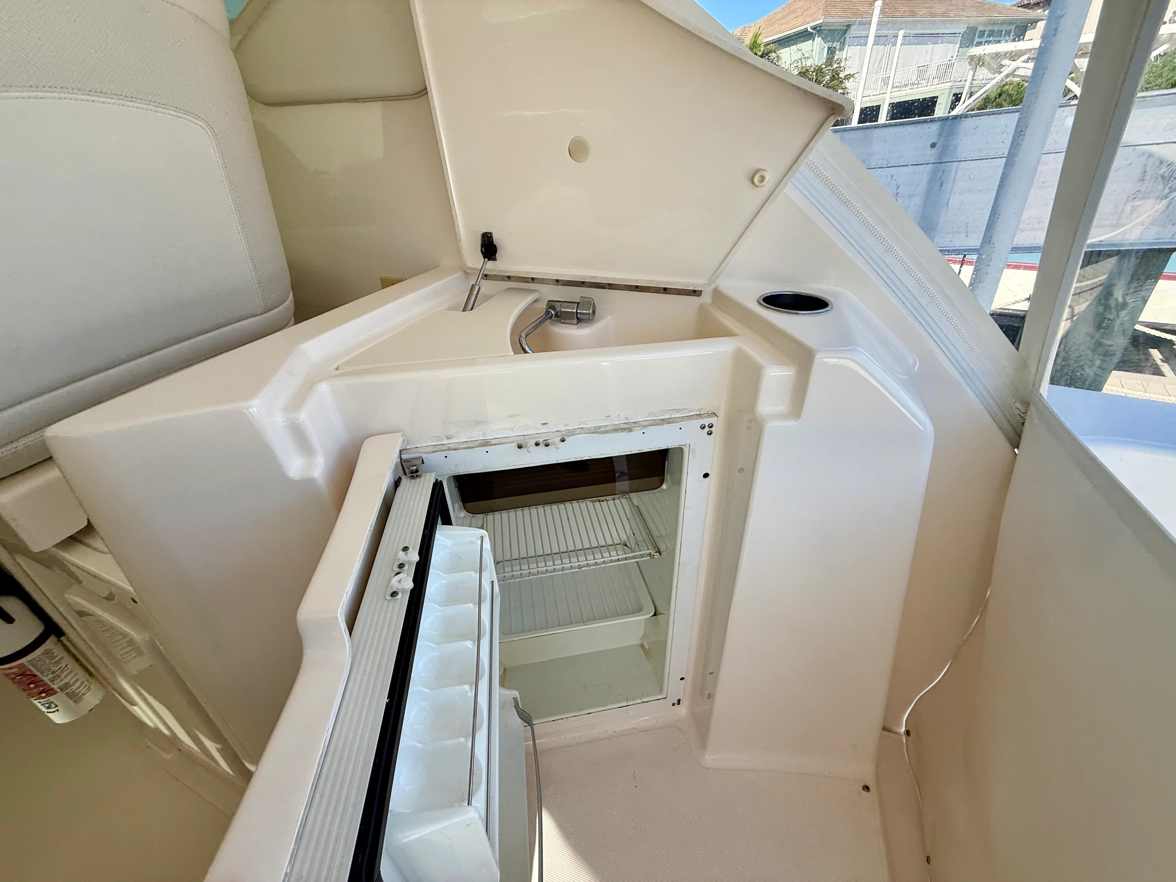 2008 Tiara Yachts 3500 SOVRAN Image Thumbnail #37