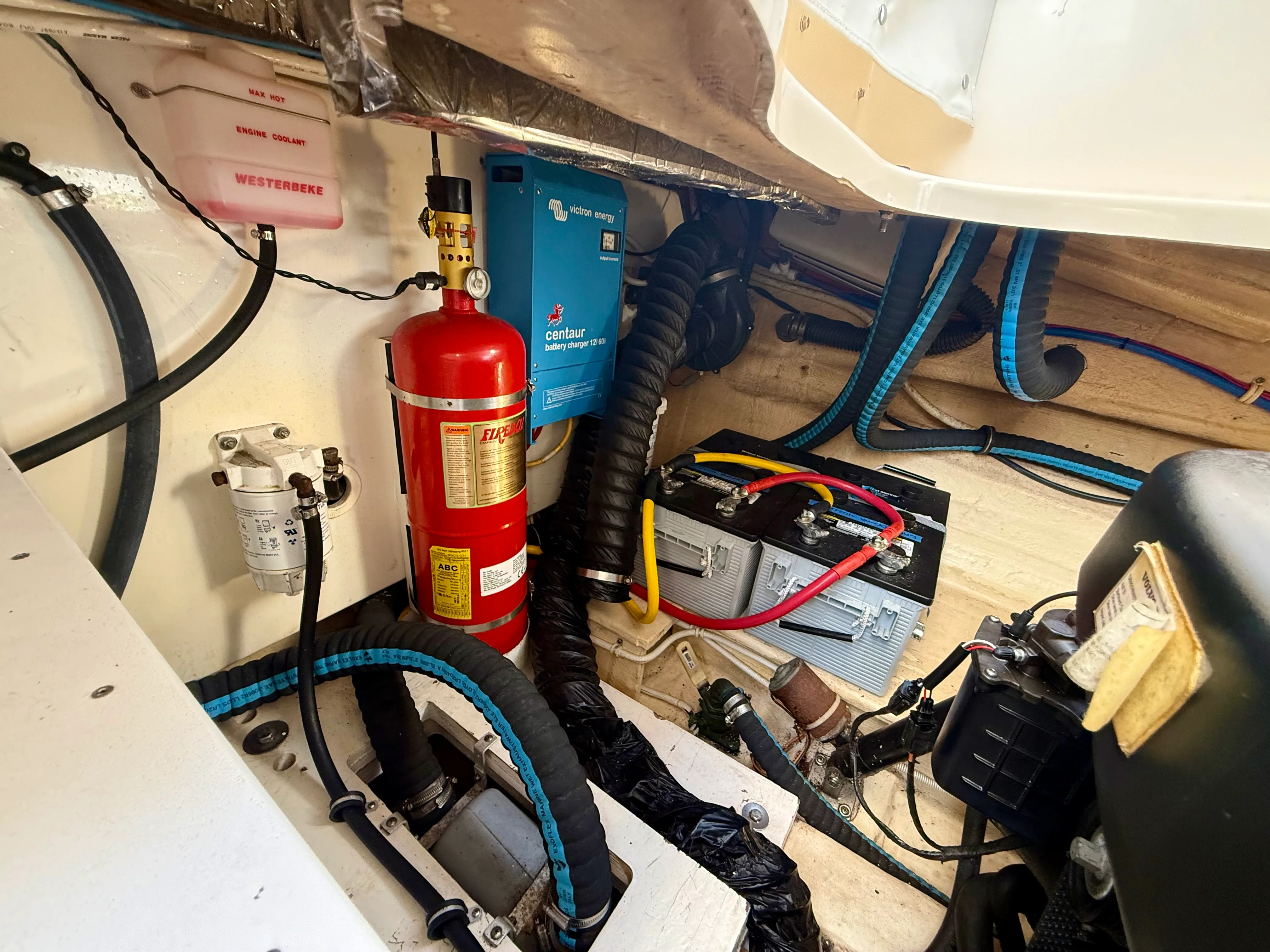 2008 Tiara Yachts 3500 SOVRAN Image Thumbnail #29