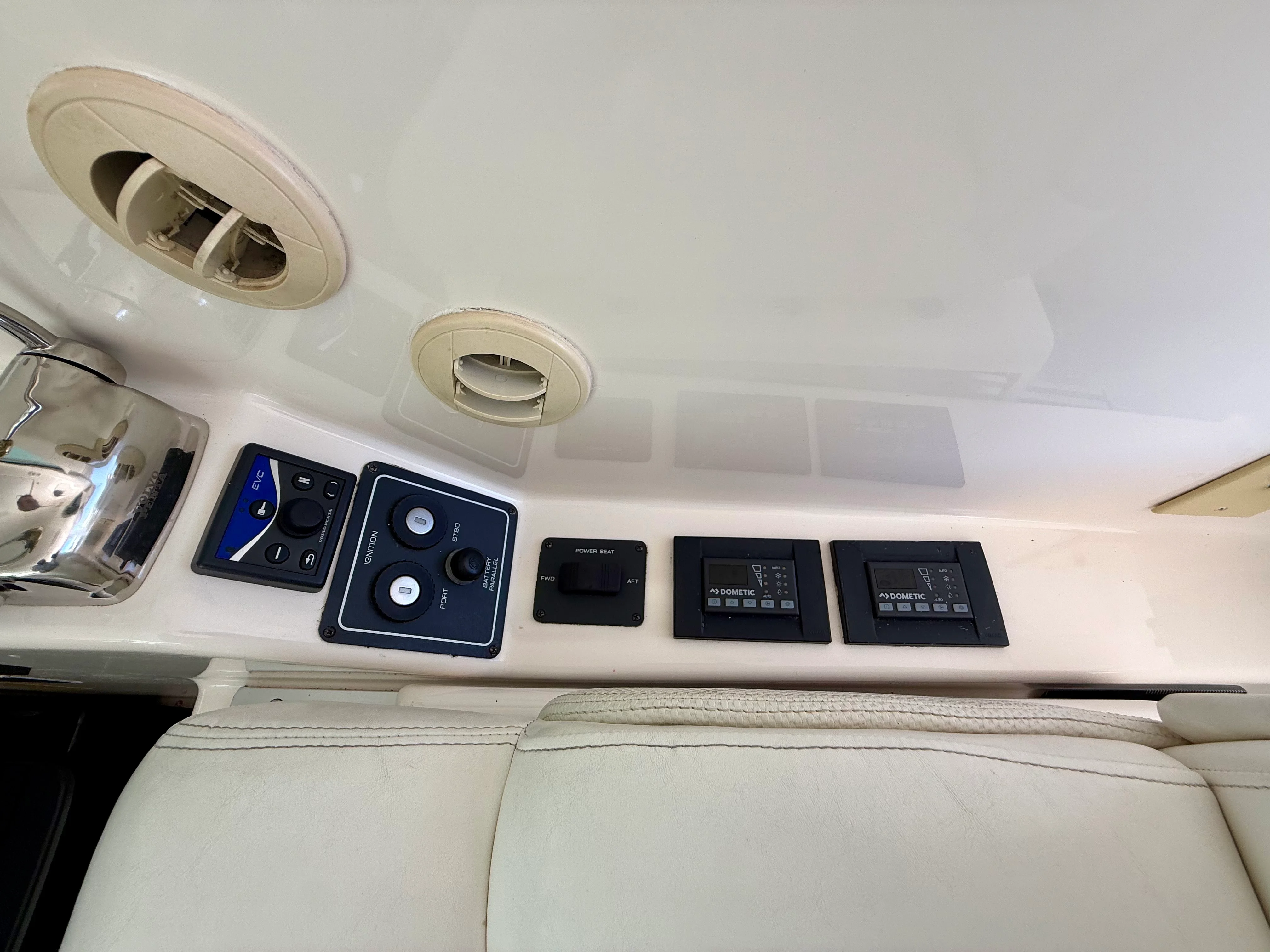 2008 Tiara Yachts 3500 SOVRAN Image Thumbnail #52