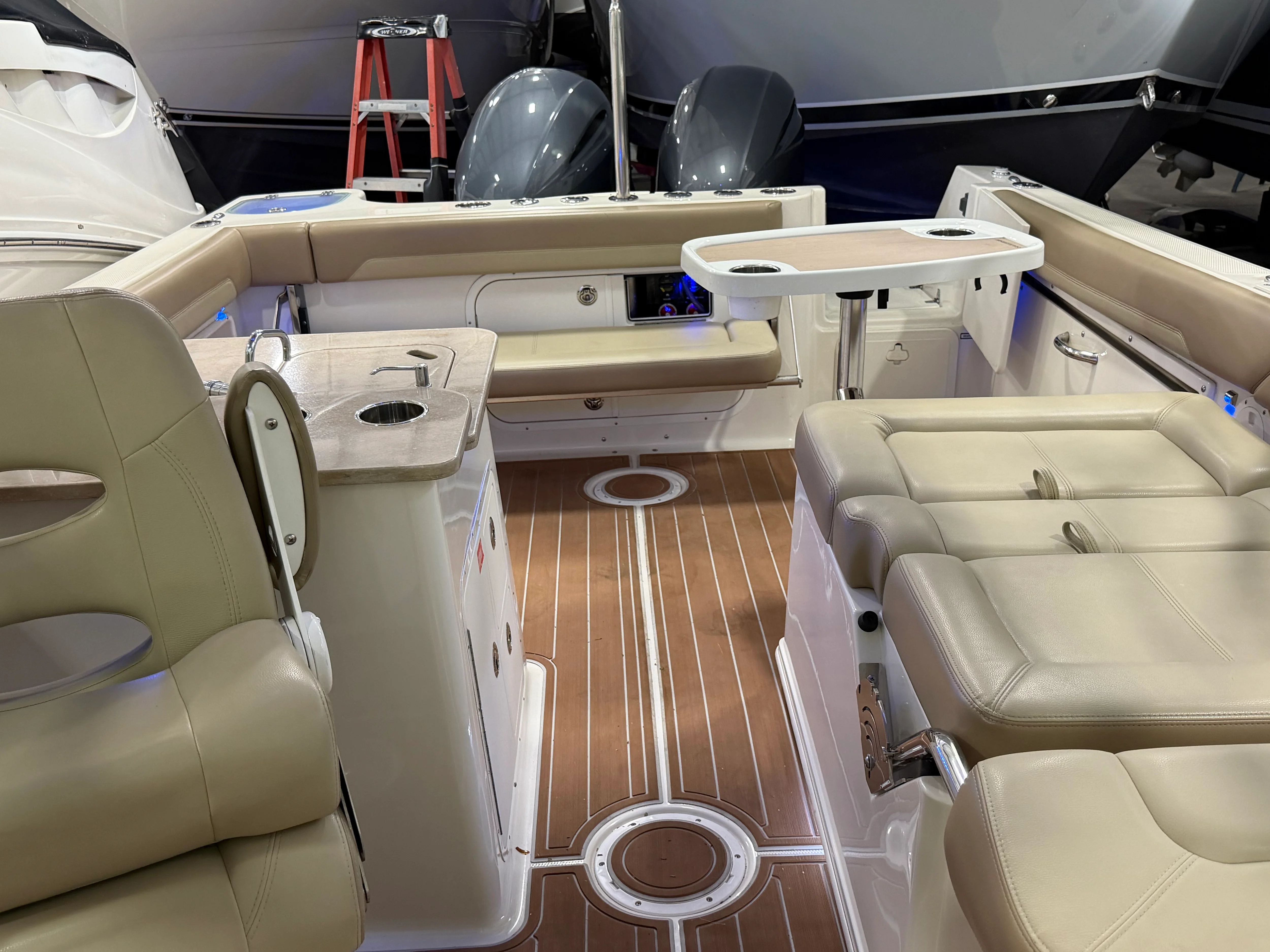 2019 Sailfish 275 DC Image Thumbnail #8