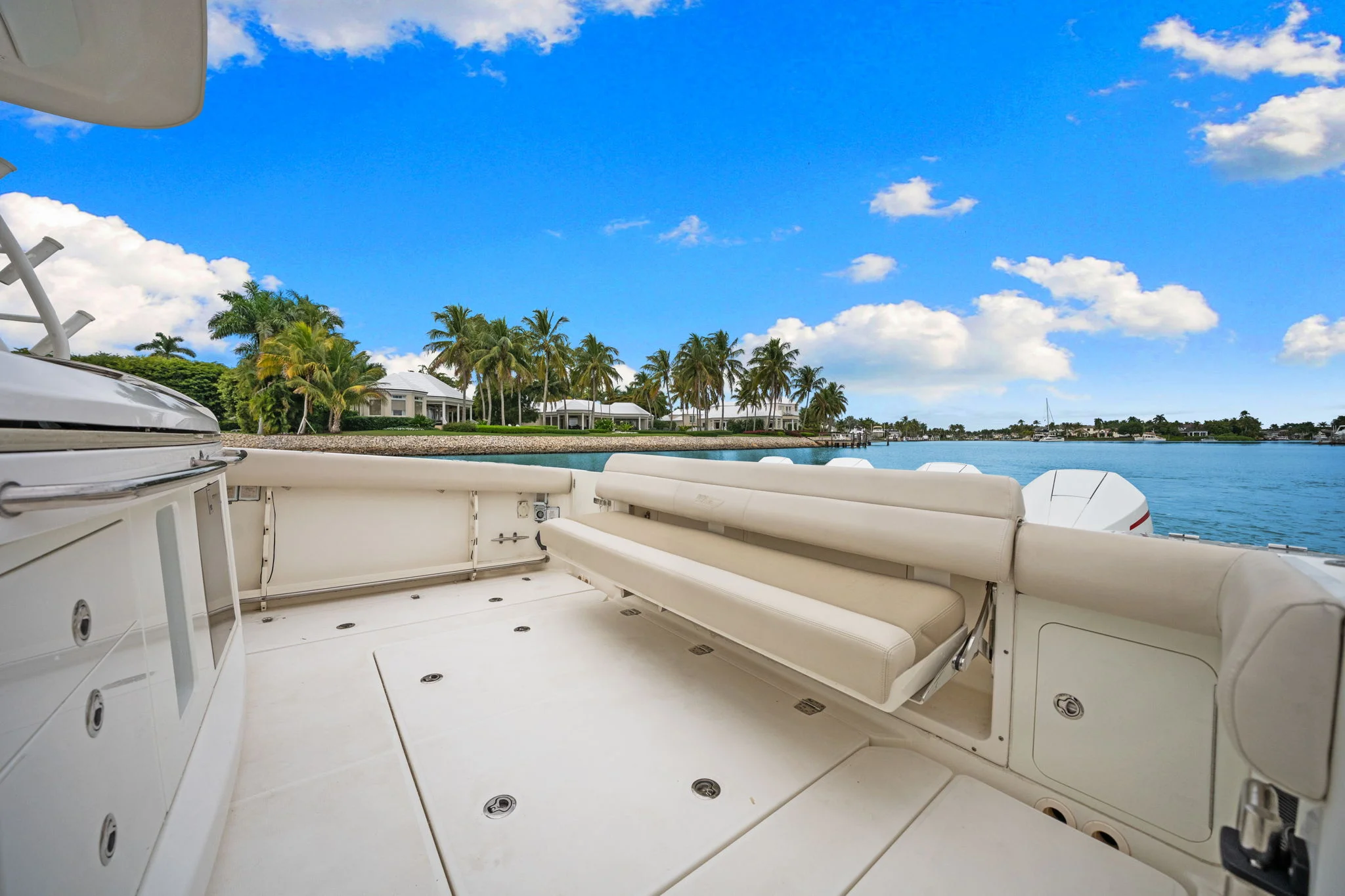 2020 Boston Whaler 420 OUTRAGE Image Thumbnail #44