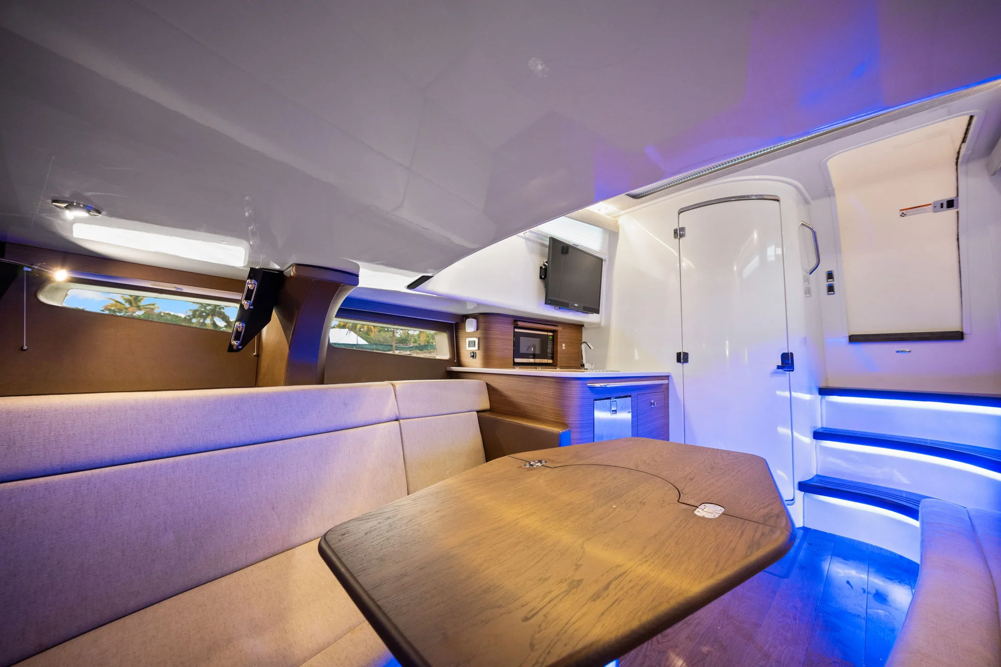 2020 Boston Whaler 420 OUTRAGE Image Thumbnail #31