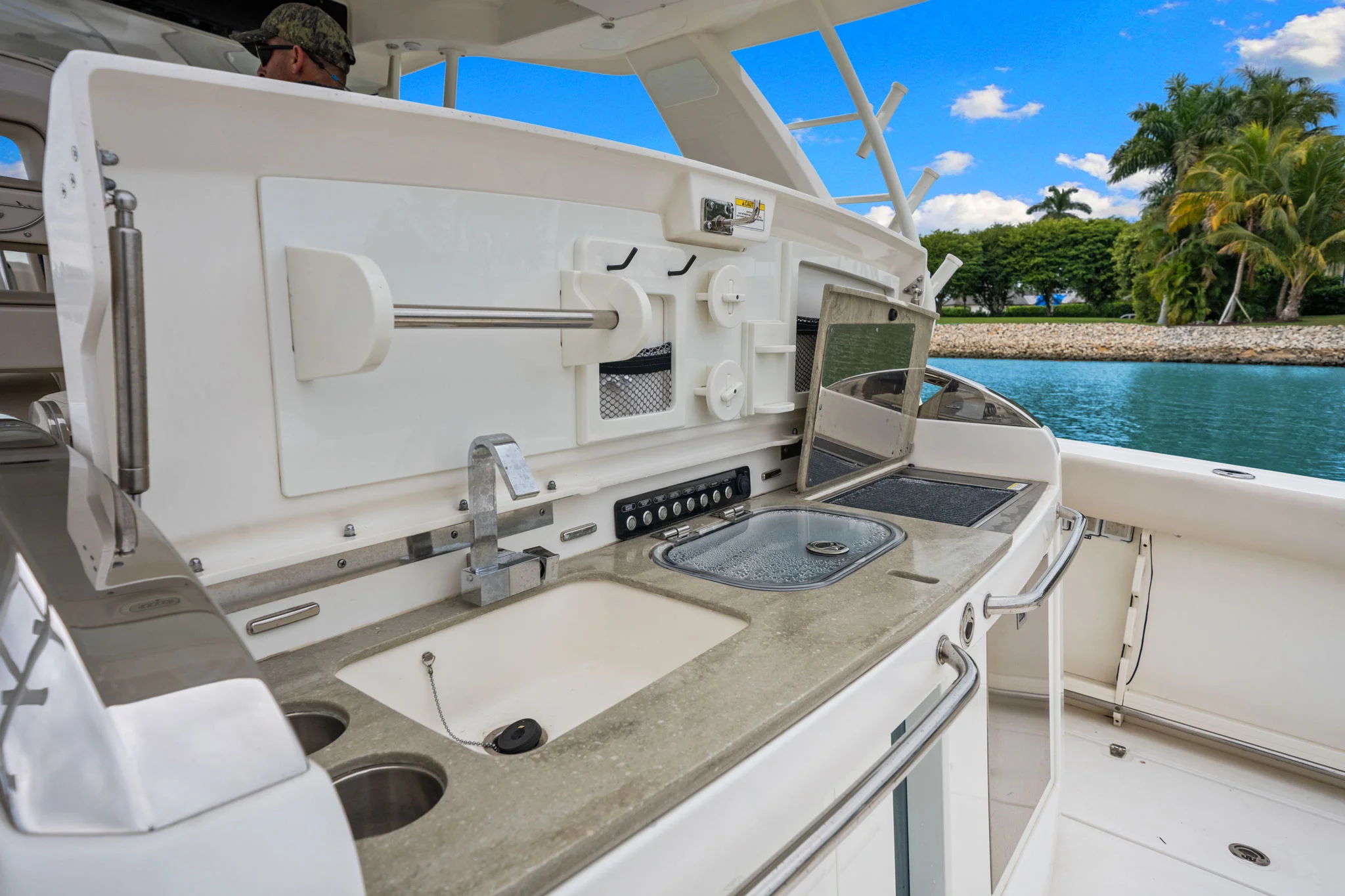 2020 Boston Whaler 420 OUTRAGE Image Thumbnail #43