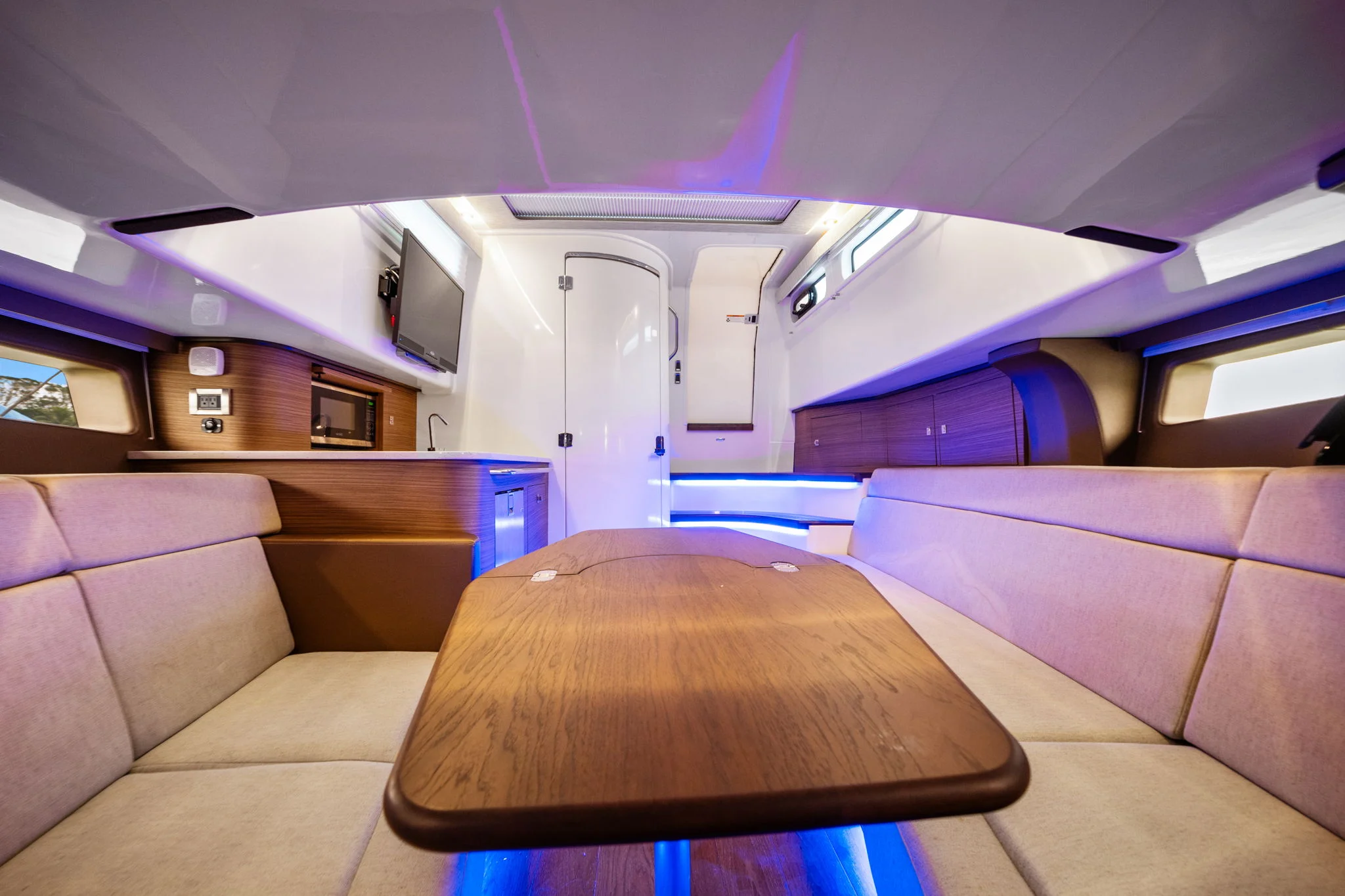 2020 Boston Whaler 420 OUTRAGE Image Thumbnail #32