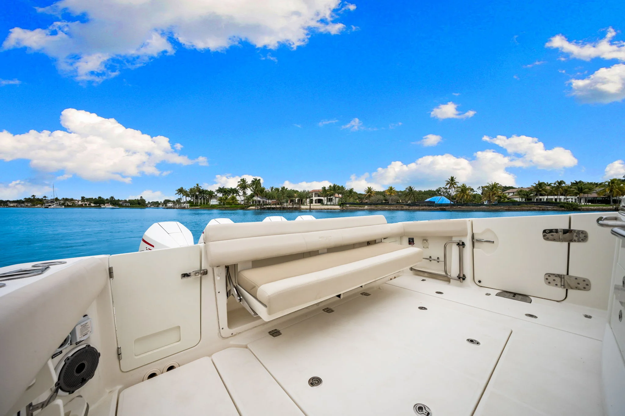 2020 Boston Whaler 420 OUTRAGE Image Thumbnail #45