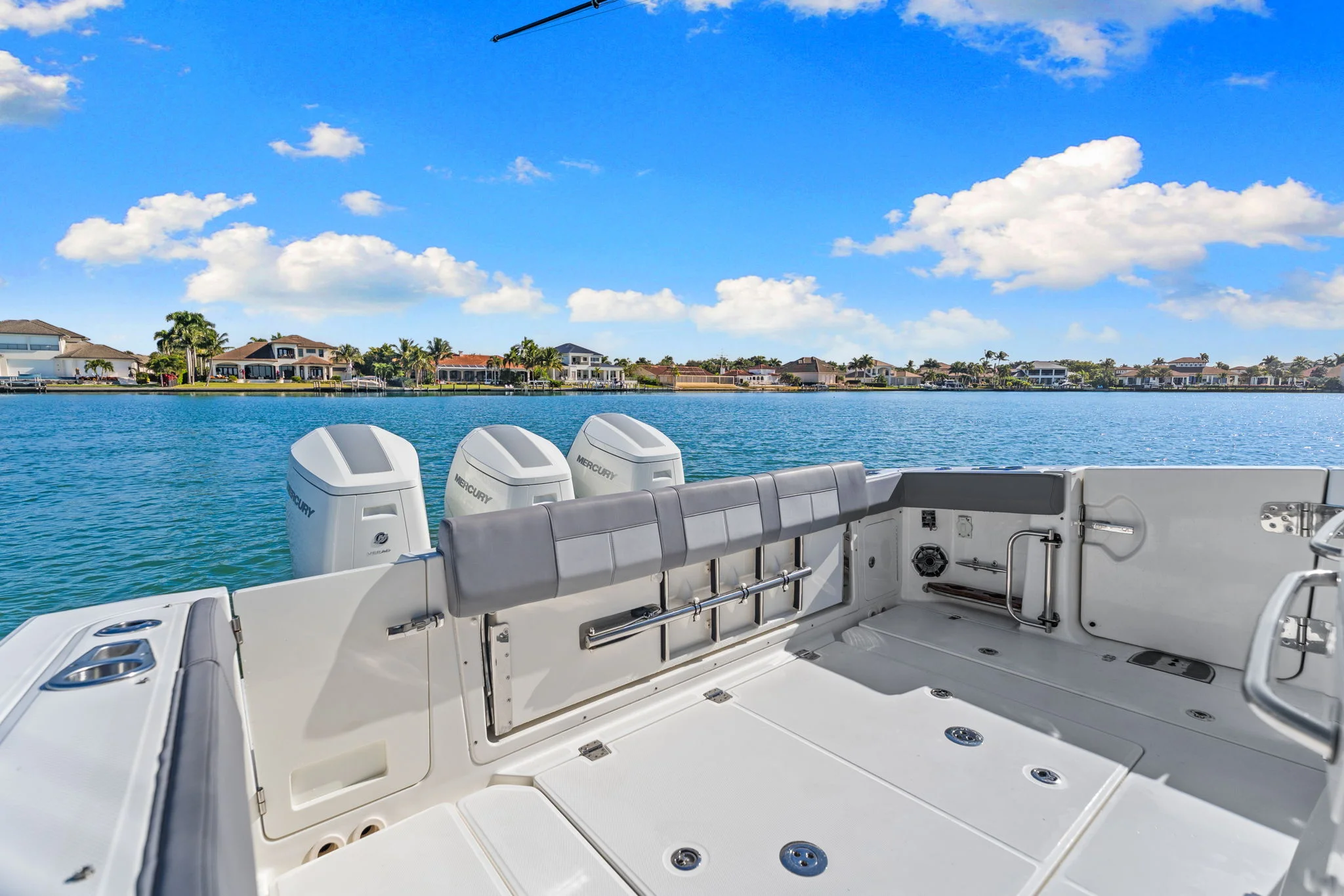 2023 Boston Whaler 420 OUTRAGE Image Thumbnail #38