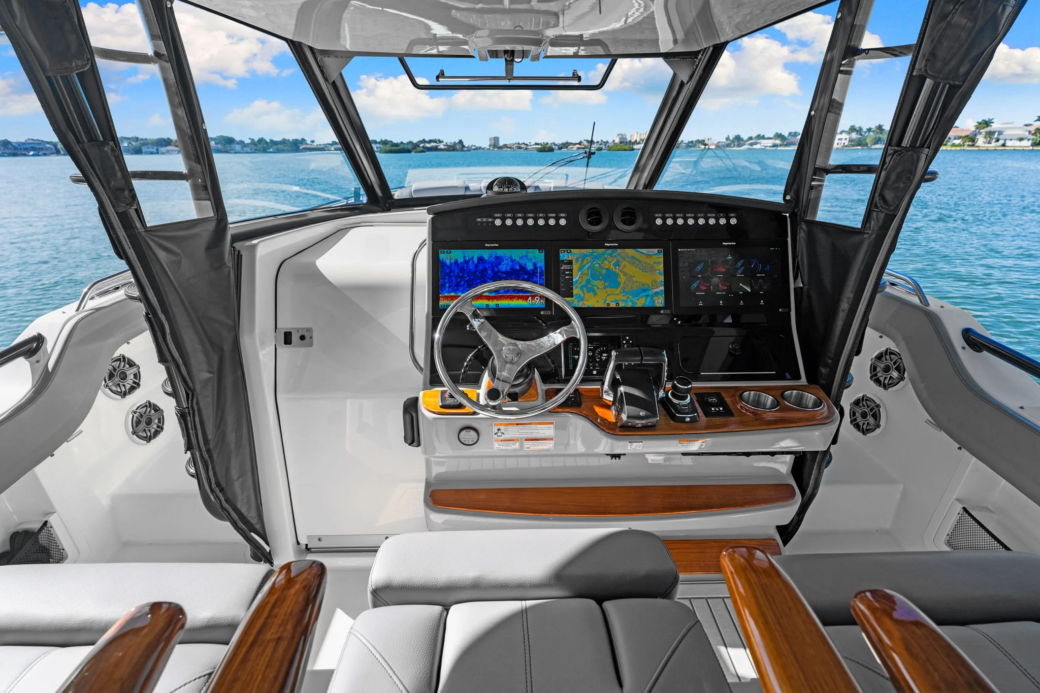 2023 Boston Whaler 420 OUTRAGE Image Thumbnail #21