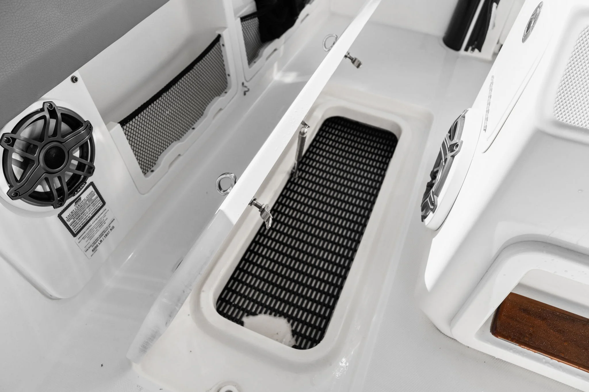 2023 Boston Whaler 420 OUTRAGE Image Thumbnail #39