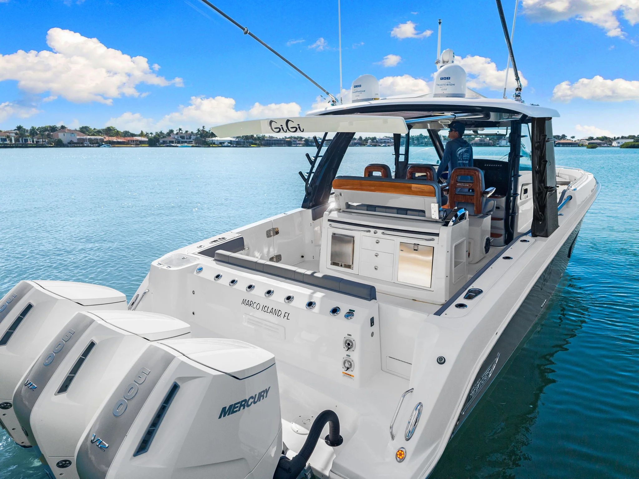 2023 Boston Whaler 420 OUTRAGE Image Thumbnail #10