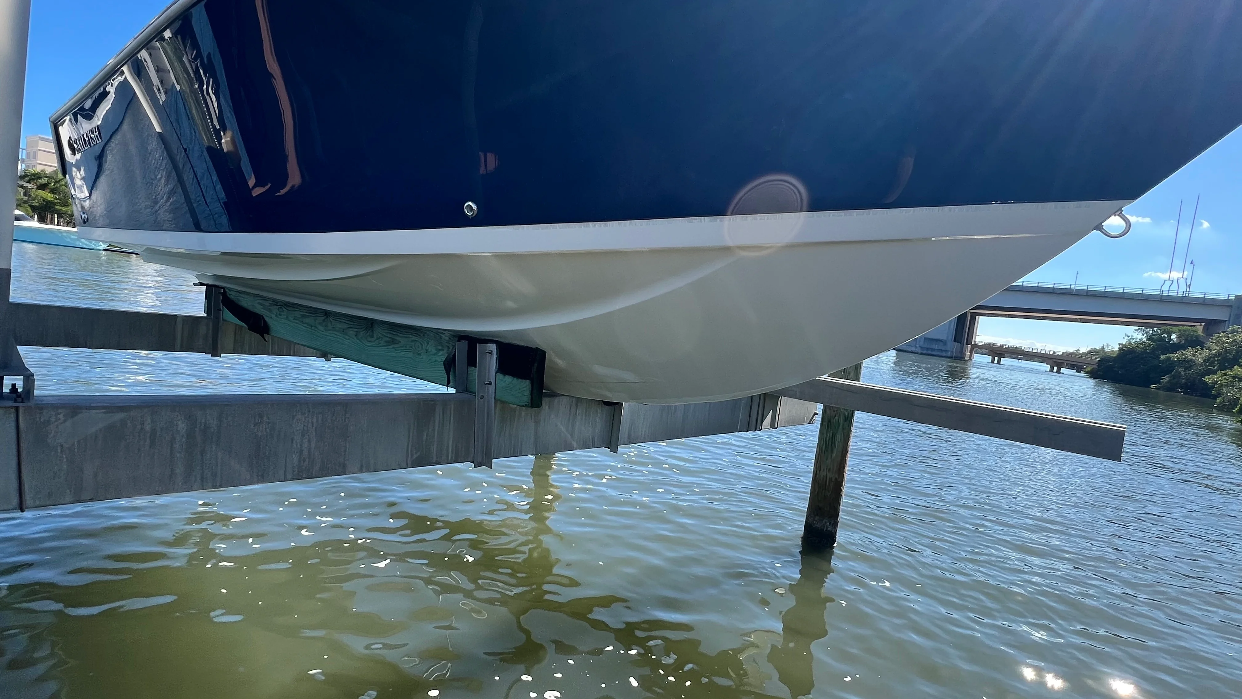 2015 Sailfish 220 CC Image Thumbnail #2