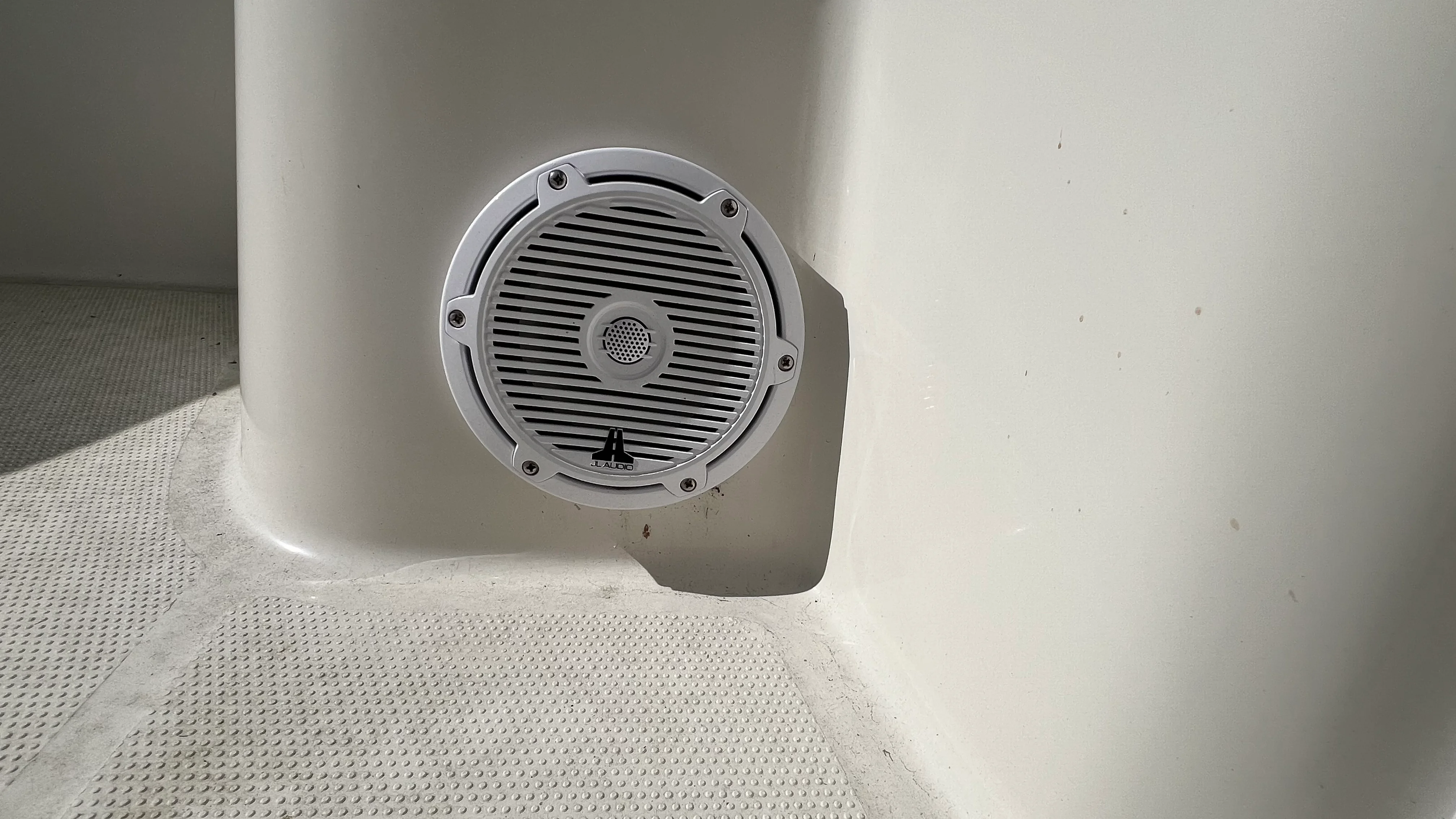 2015 Sailfish 220 CC Image Thumbnail #6