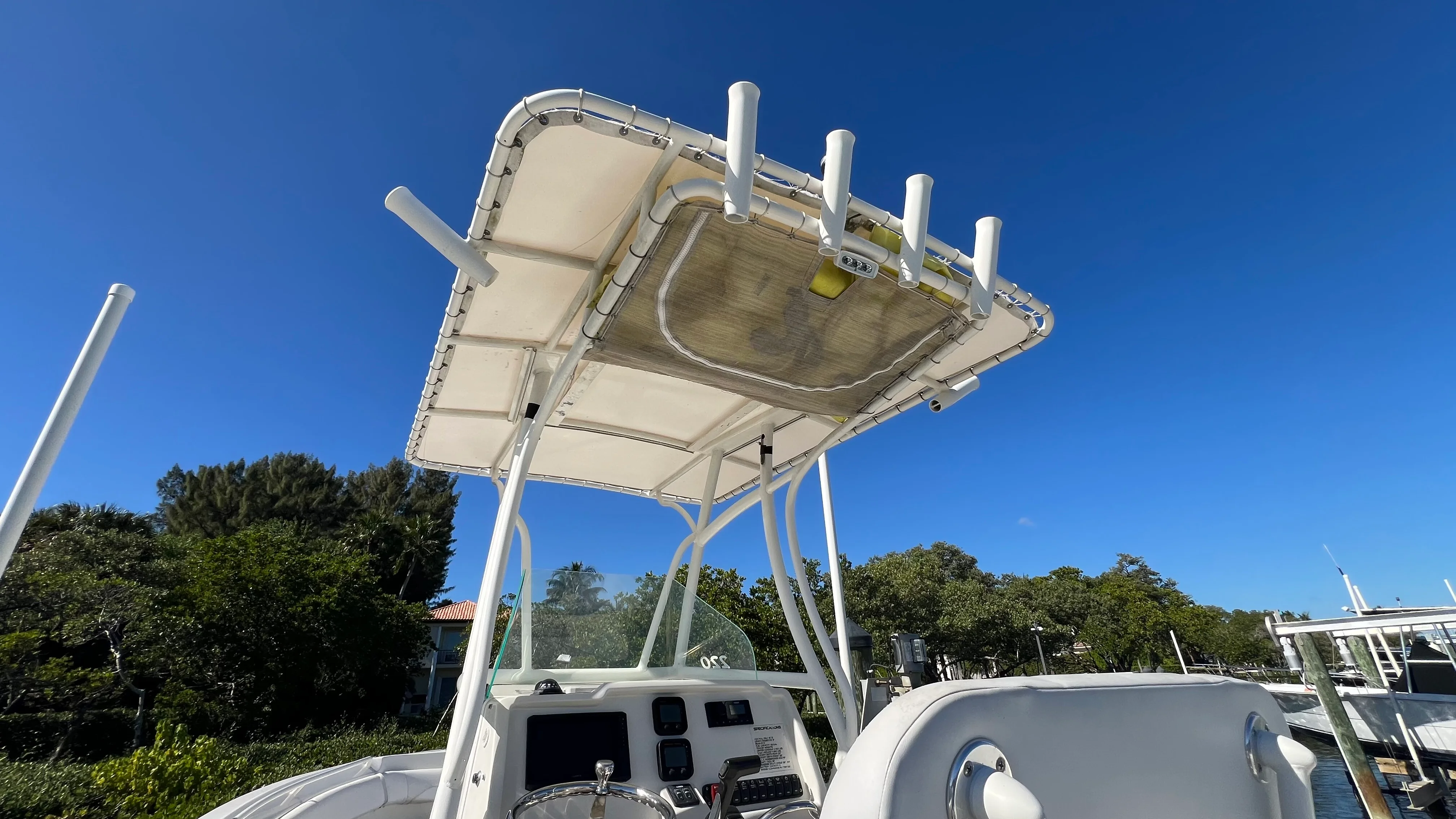 2015 Sailfish 220 CC Image Thumbnail #17