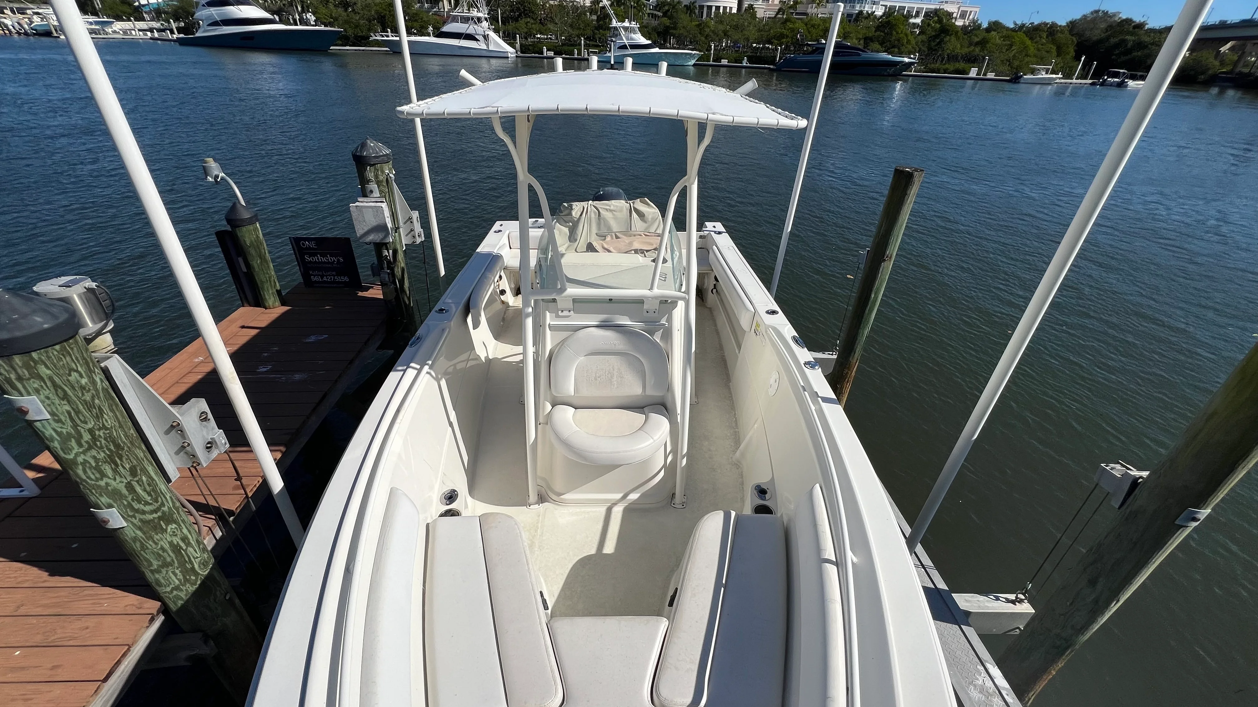 2015 Sailfish 220 CC Image Thumbnail #27