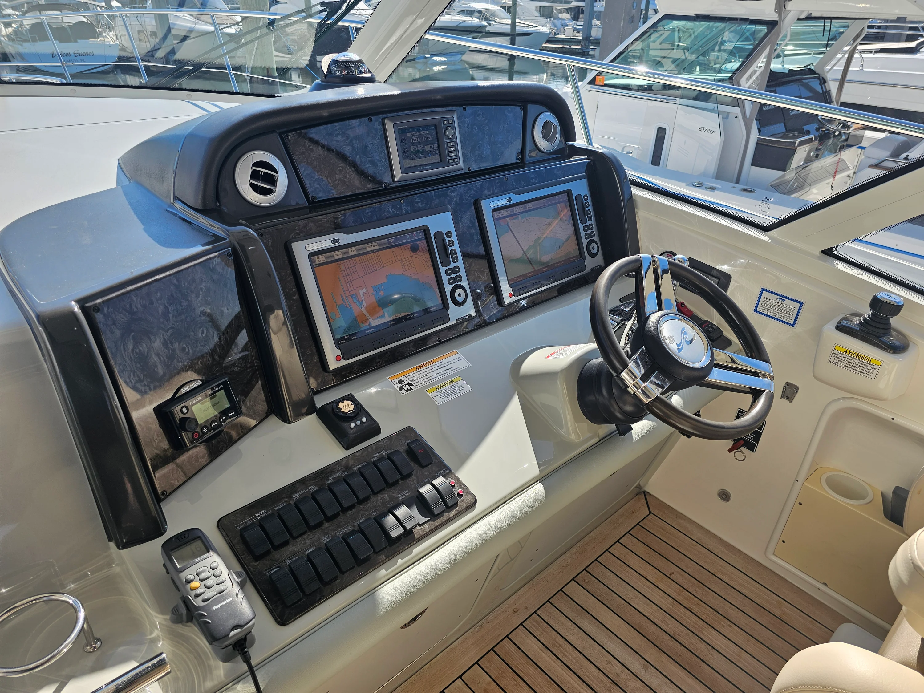 2012 Sea Ray 500 SUNDANCER Image Thumbnail #19
