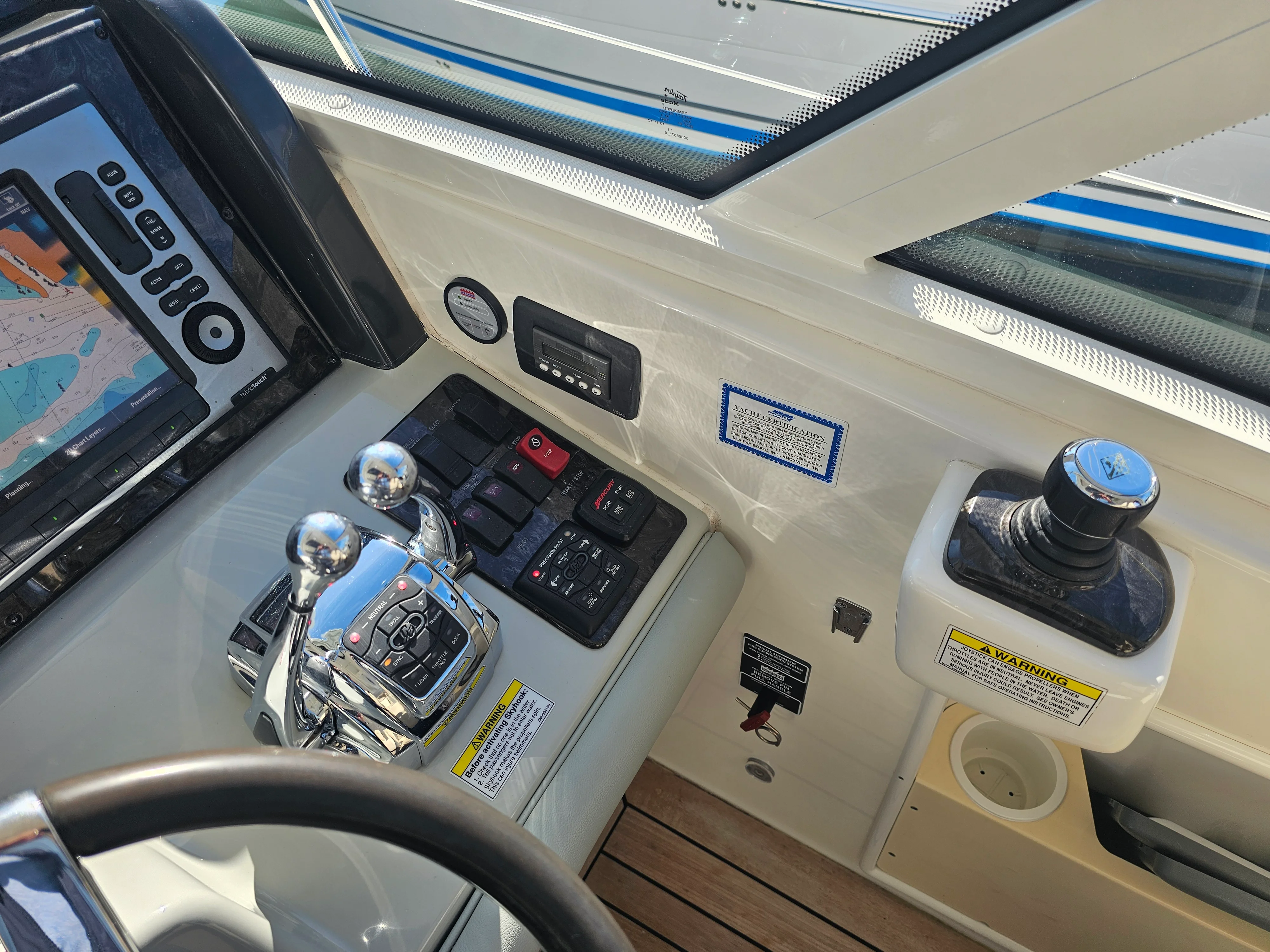 2012 Sea Ray 500 SUNDANCER Image Thumbnail #21