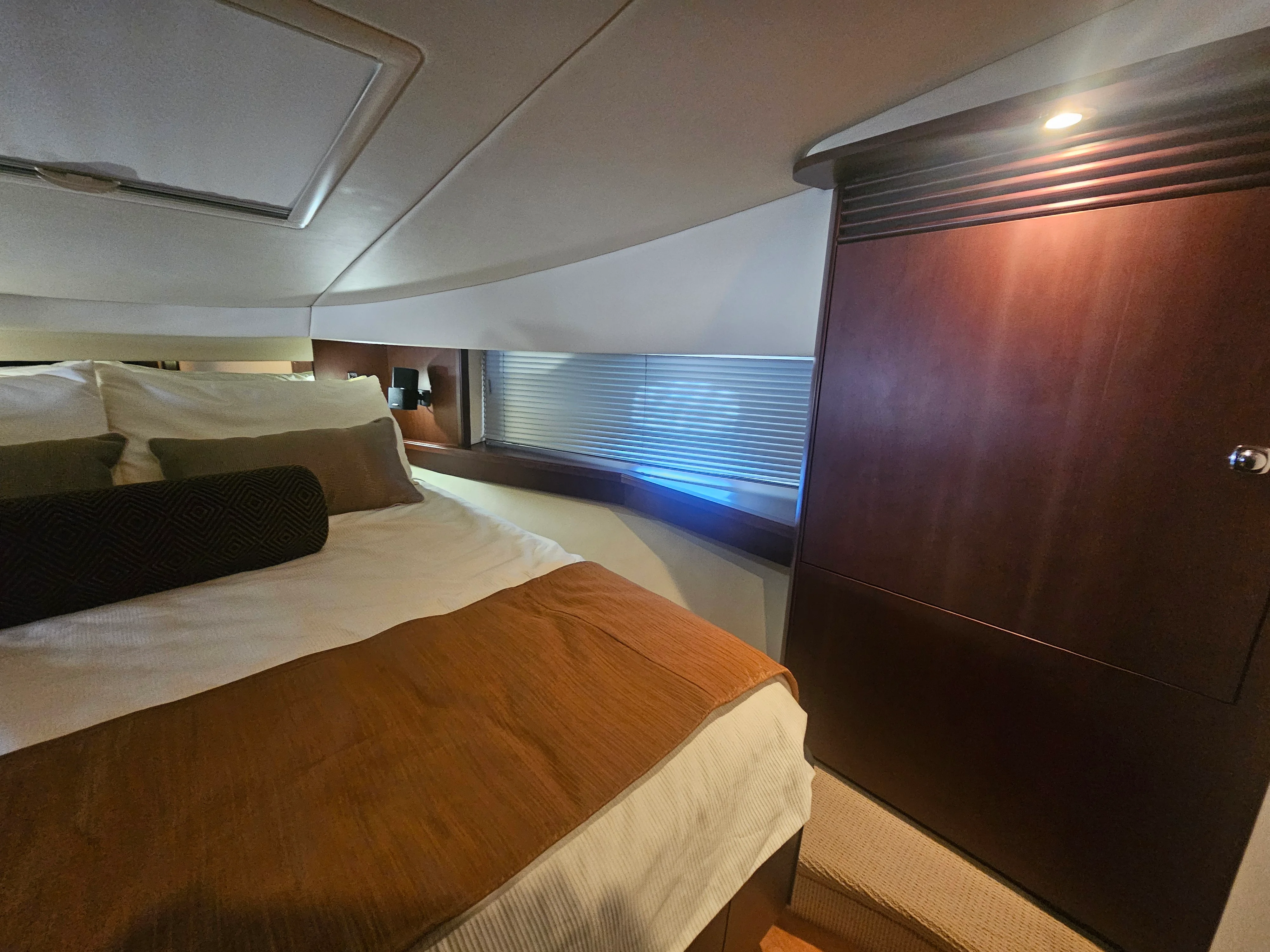 2012 Sea Ray 500 SUNDANCER Image Thumbnail #43