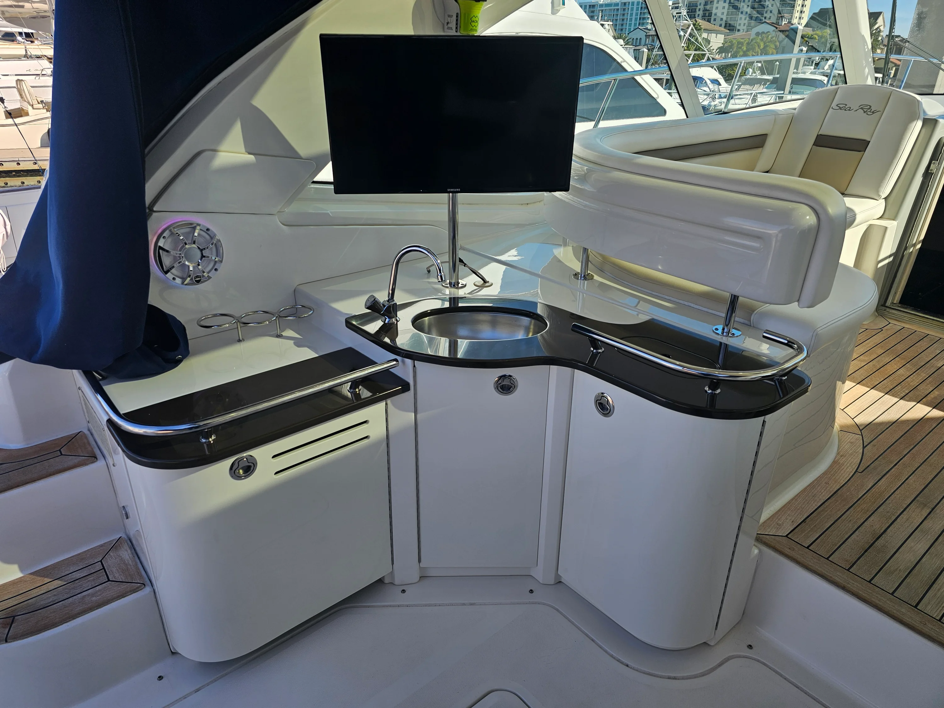 2012 Sea Ray 500 SUNDANCER Image Thumbnail #13