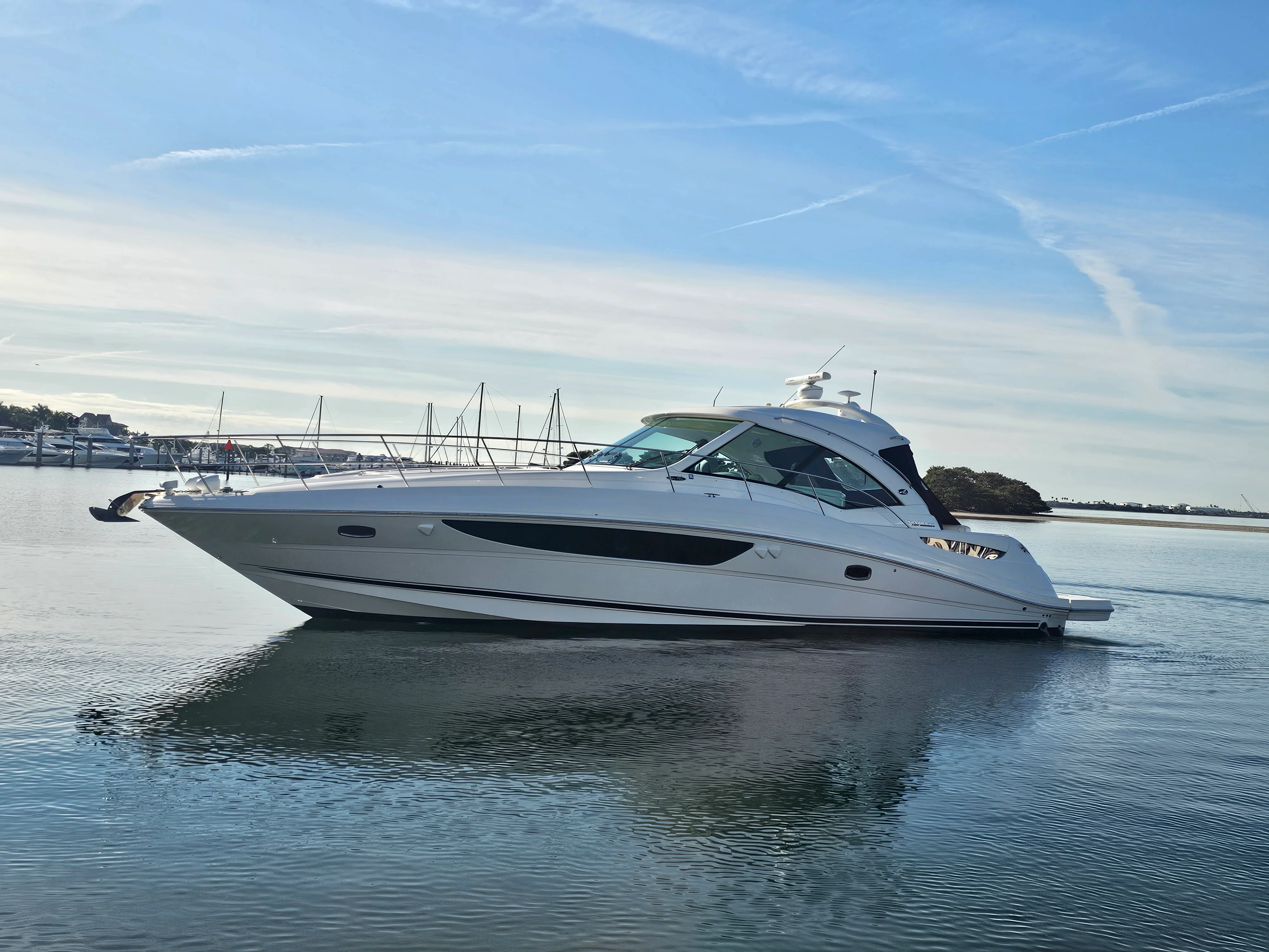 2012 Sea Ray 500 SUNDANCER Image Thumbnail #3