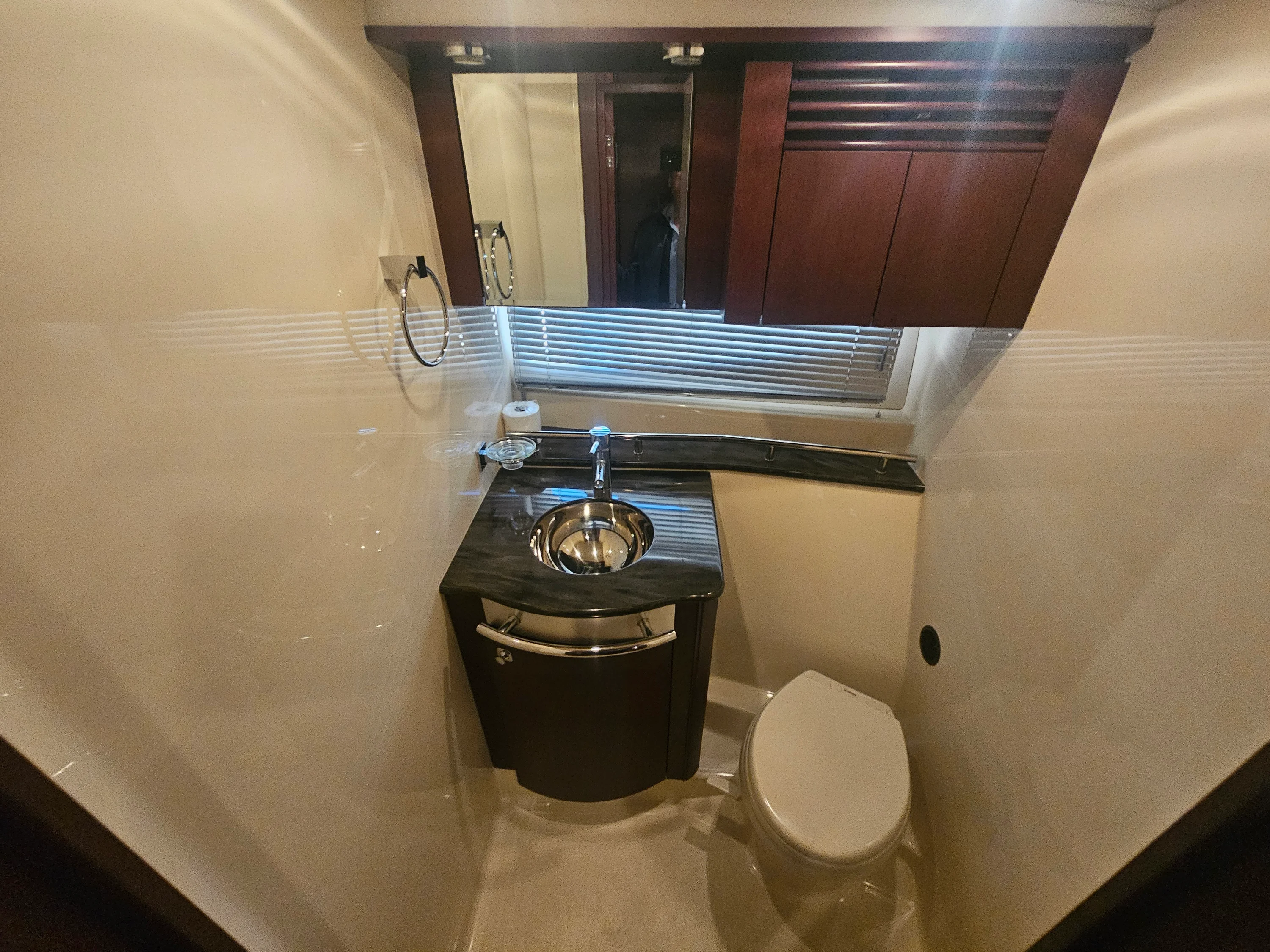 2012 Sea Ray 500 SUNDANCER Image Thumbnail #46