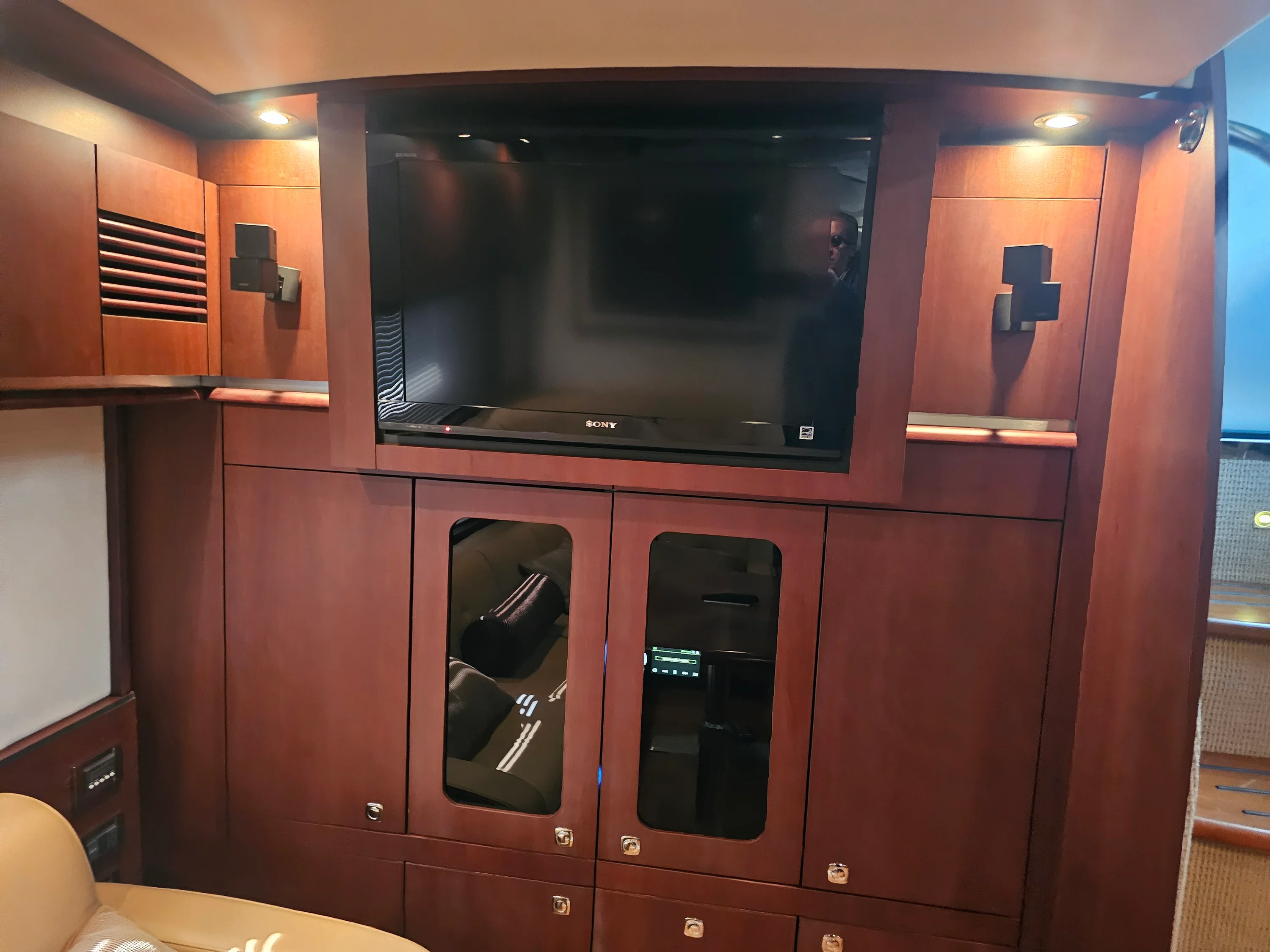 2012 Sea Ray 500 SUNDANCER Image Thumbnail #36