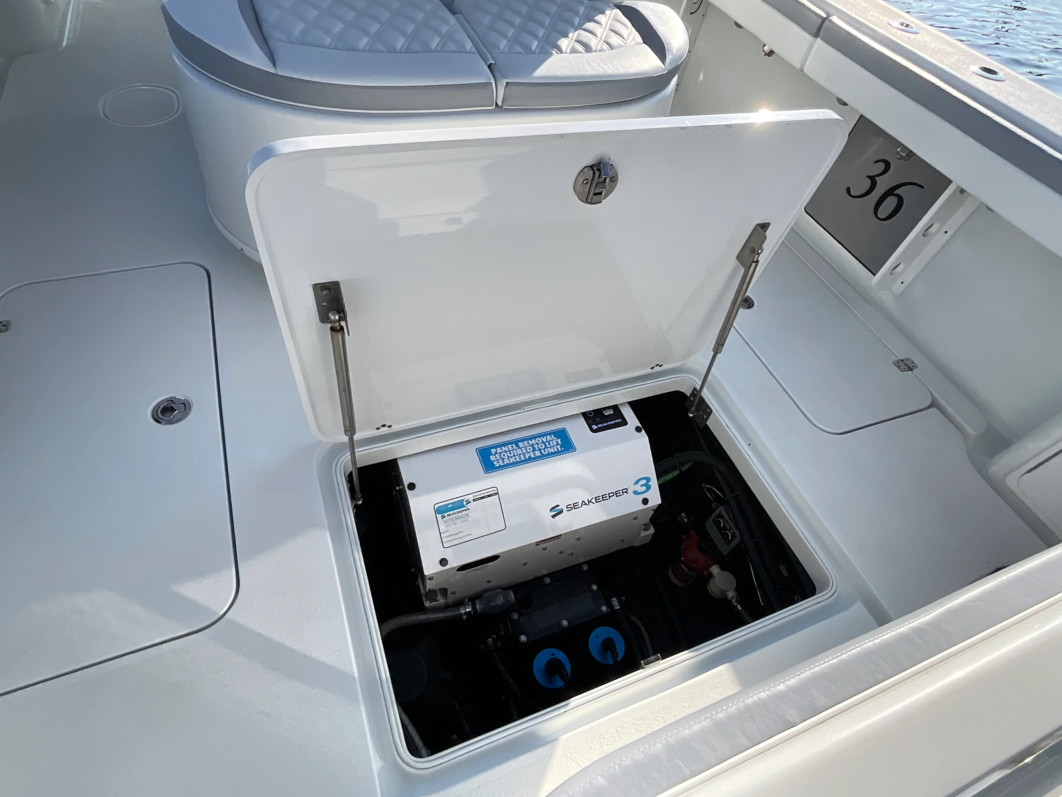 2020 Yellowfin 36 OFFSHORE Image Thumbnail #24