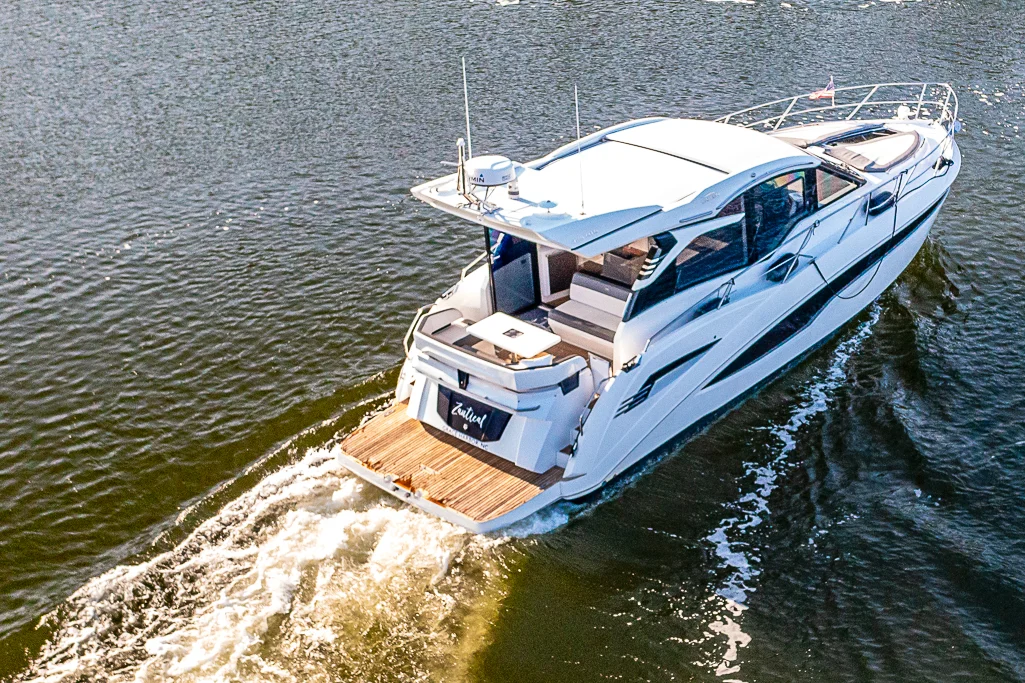 2020 Galeon 425 HTS Image Thumbnail #2