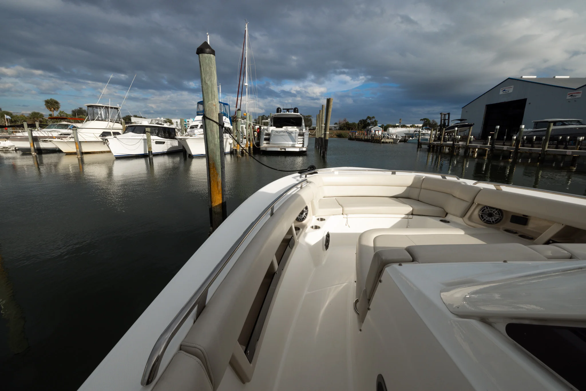 2023 Boston Whaler 350 REALM Image Thumbnail #51