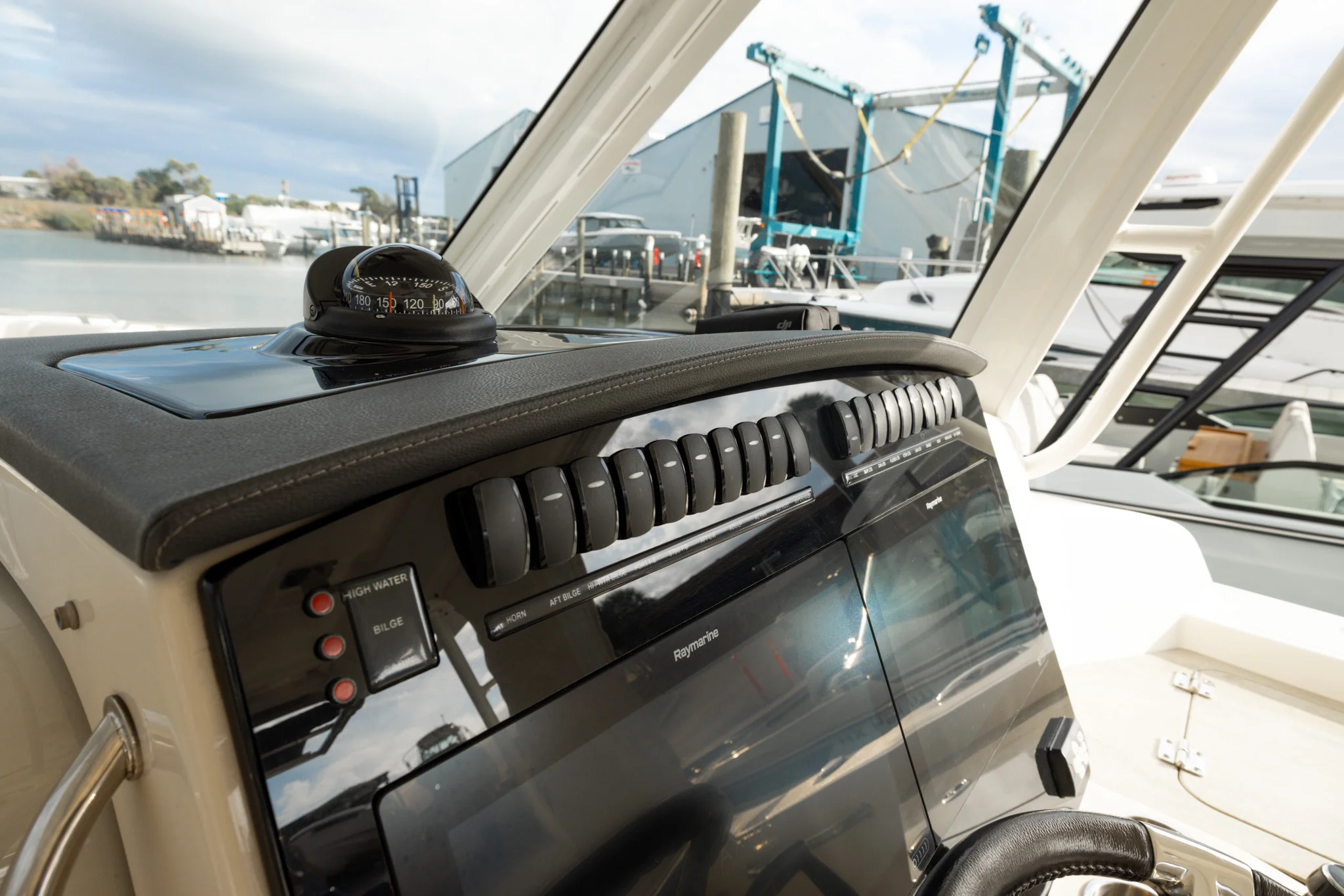 2023 Boston Whaler 350 REALM Image Thumbnail #42