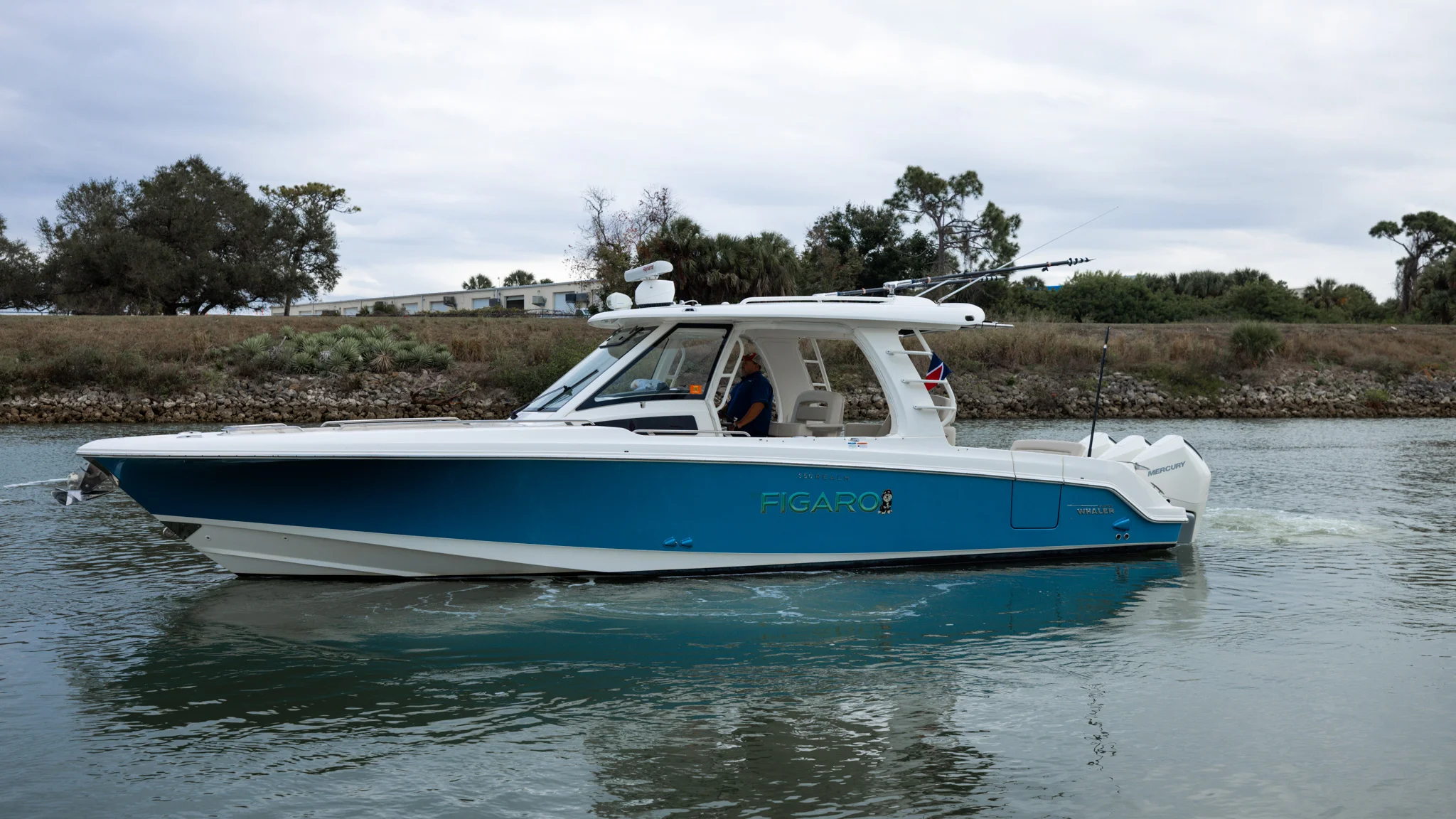 2023 Boston Whaler 350 REALM Image Thumbnail #7