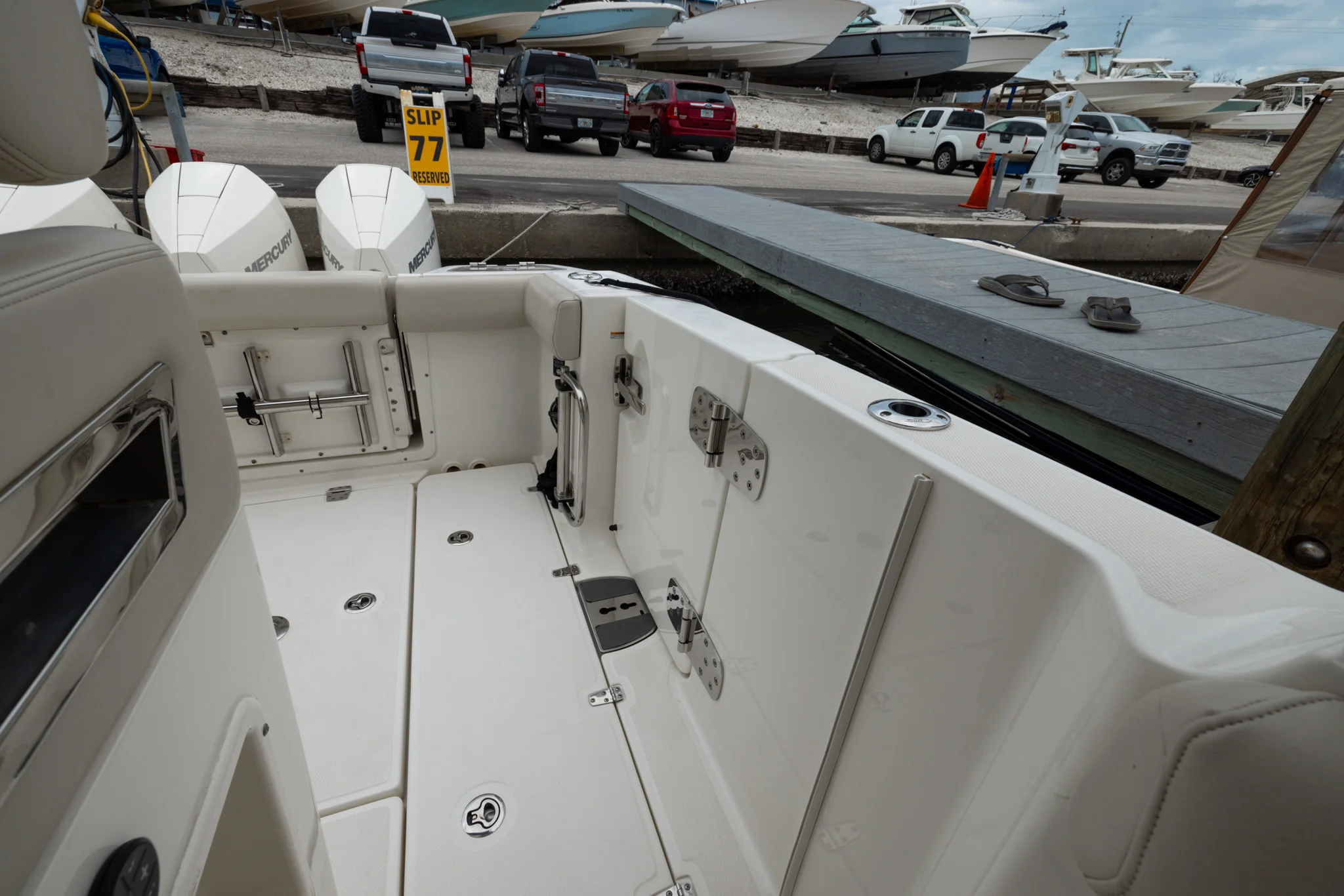 2023 Boston Whaler 350 REALM Image Thumbnail #19