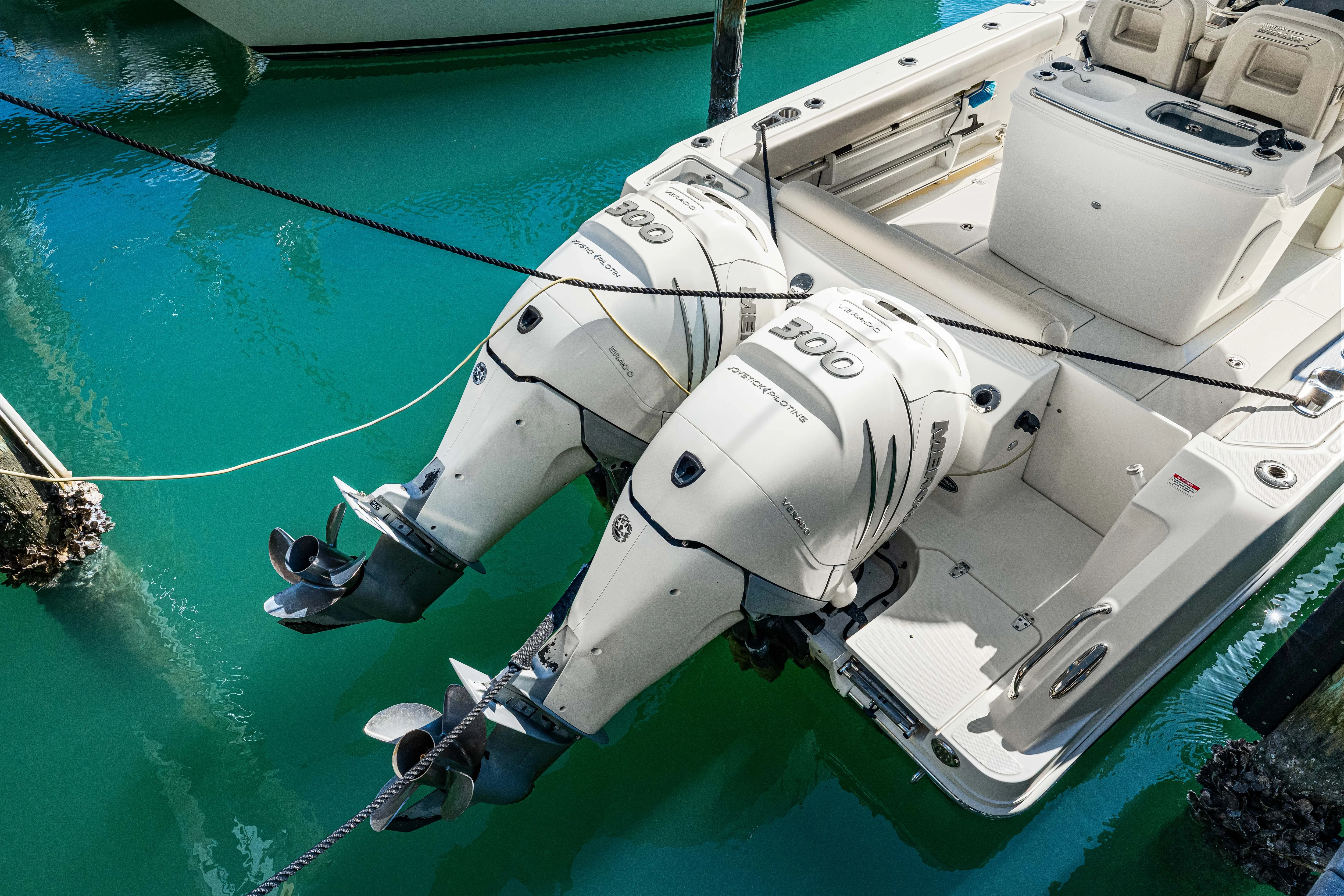 2017 Boston Whaler 280 OUTRAGE Image Thumbnail #14