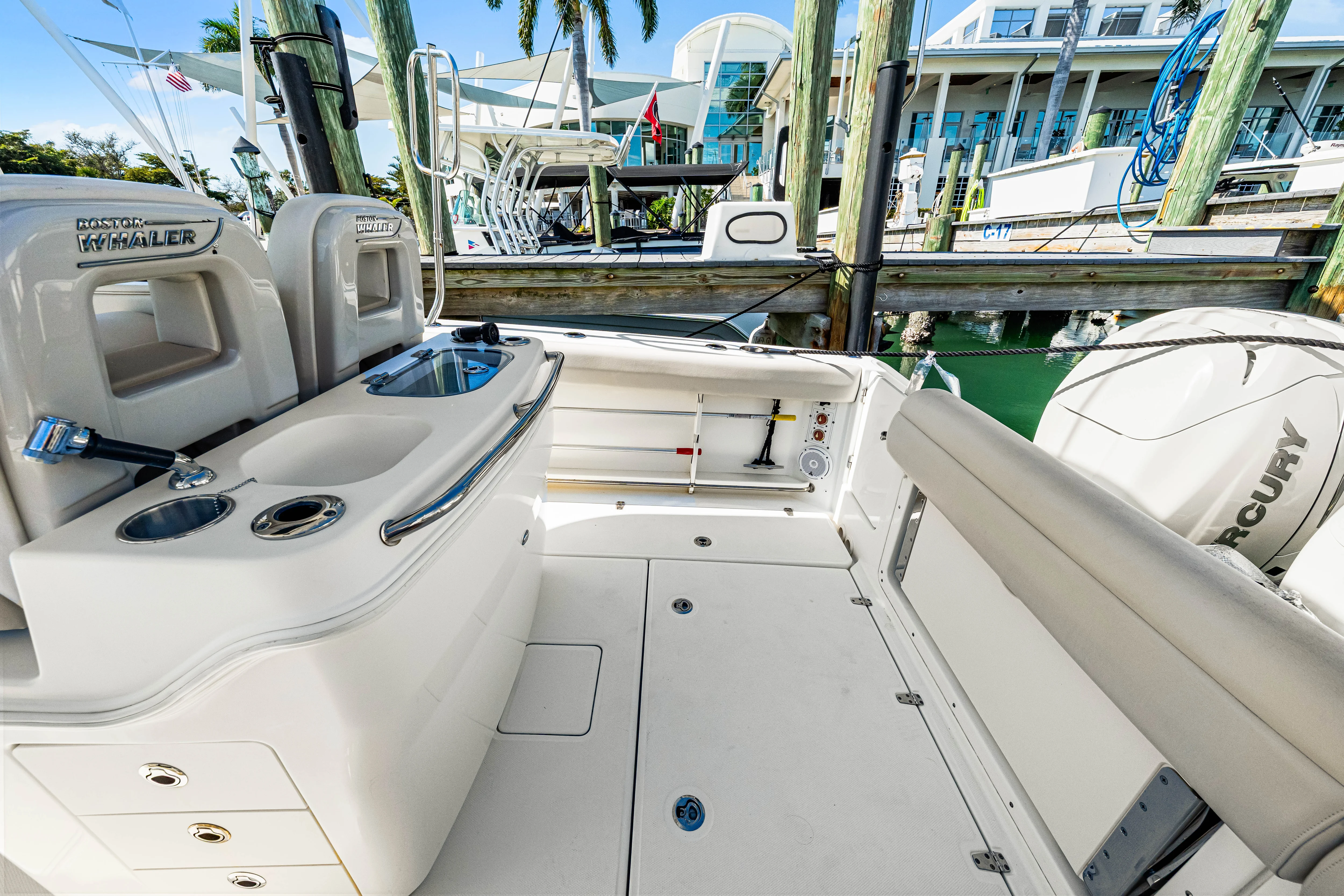 2017 Boston Whaler 280 OUTRAGE Image Thumbnail #28
