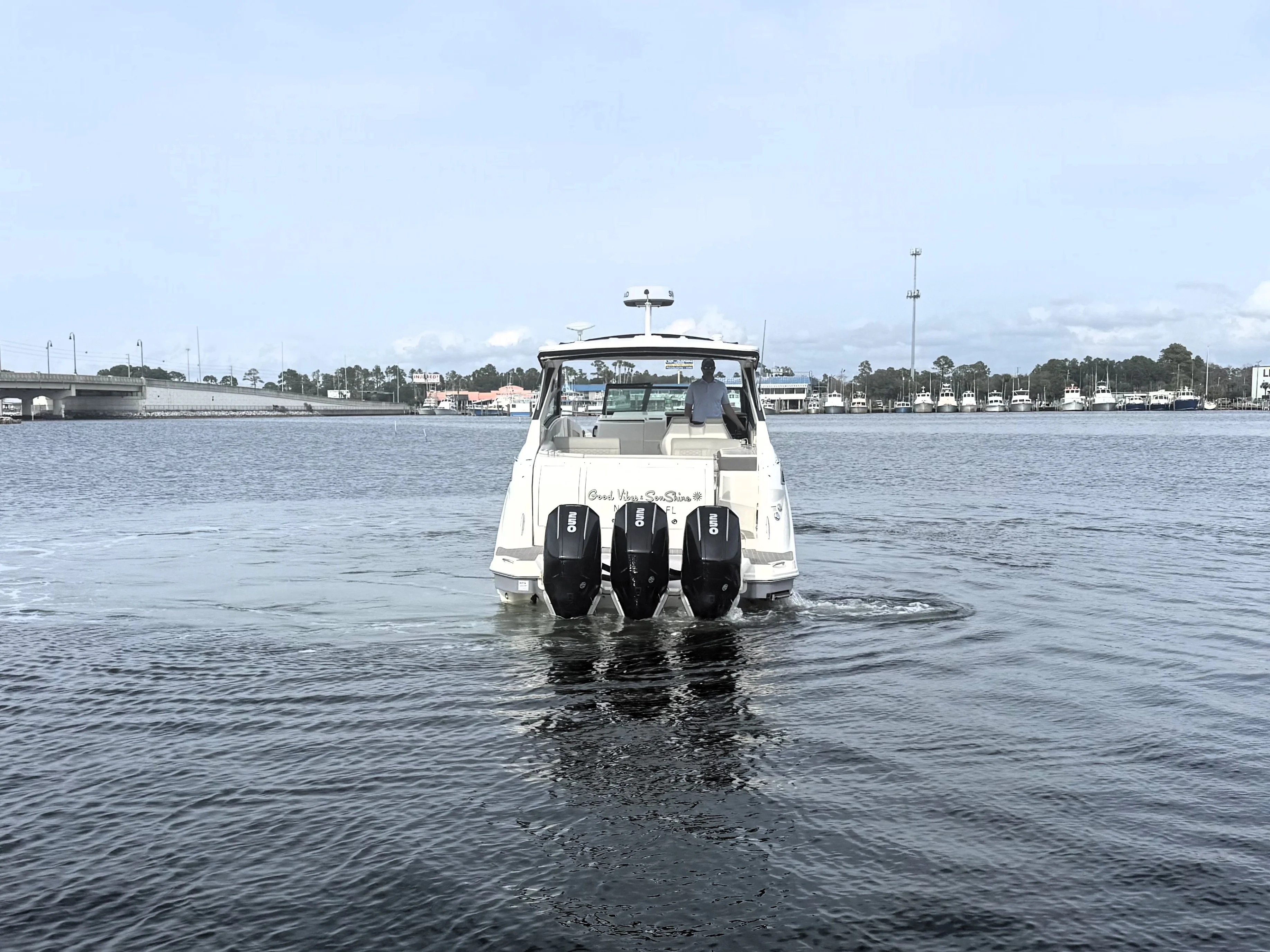 2023 Sea Ray 320 SUNDANCER Image Thumbnail #7