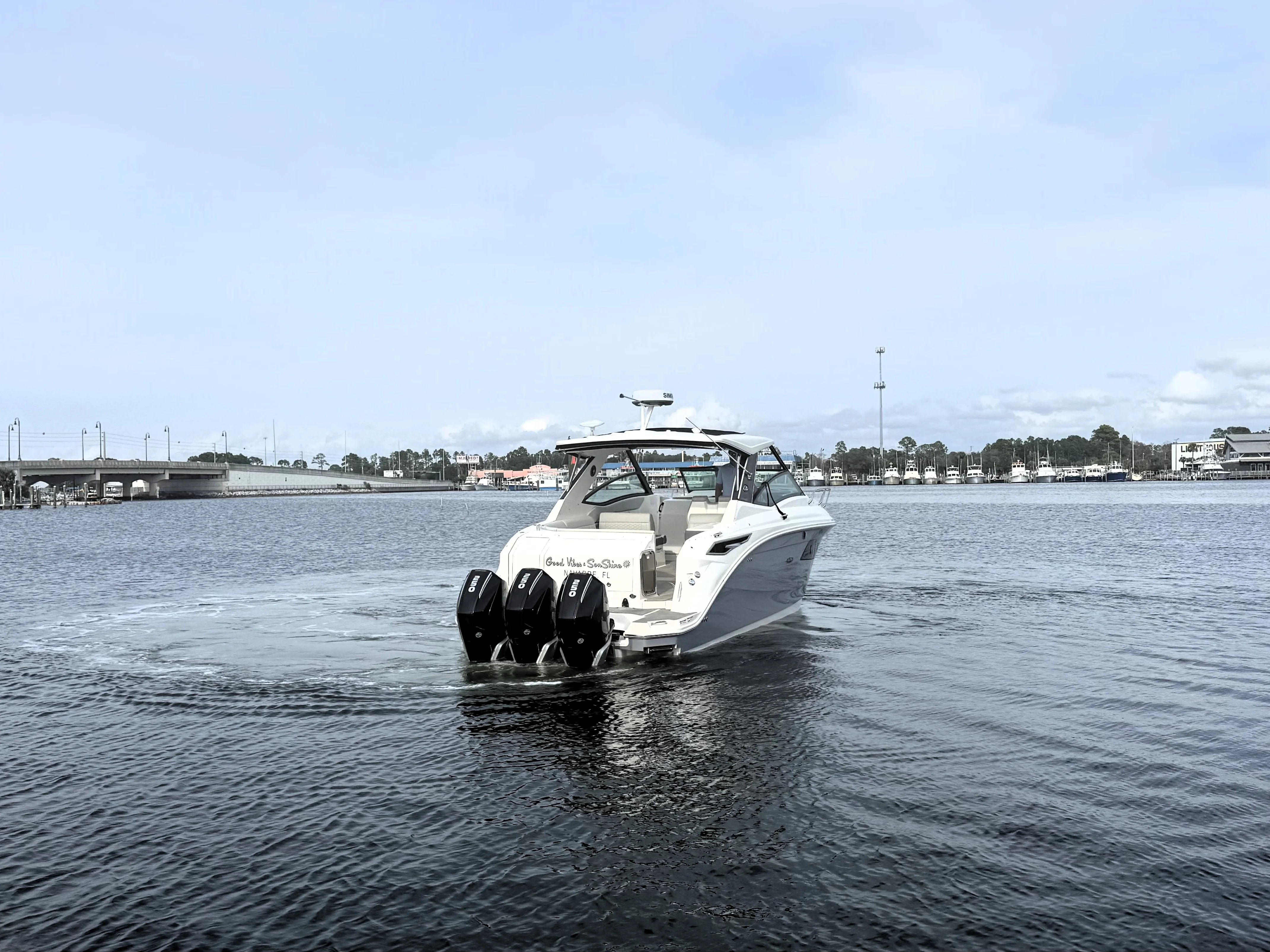 2023 Sea Ray 320 SUNDANCER Image Thumbnail #6