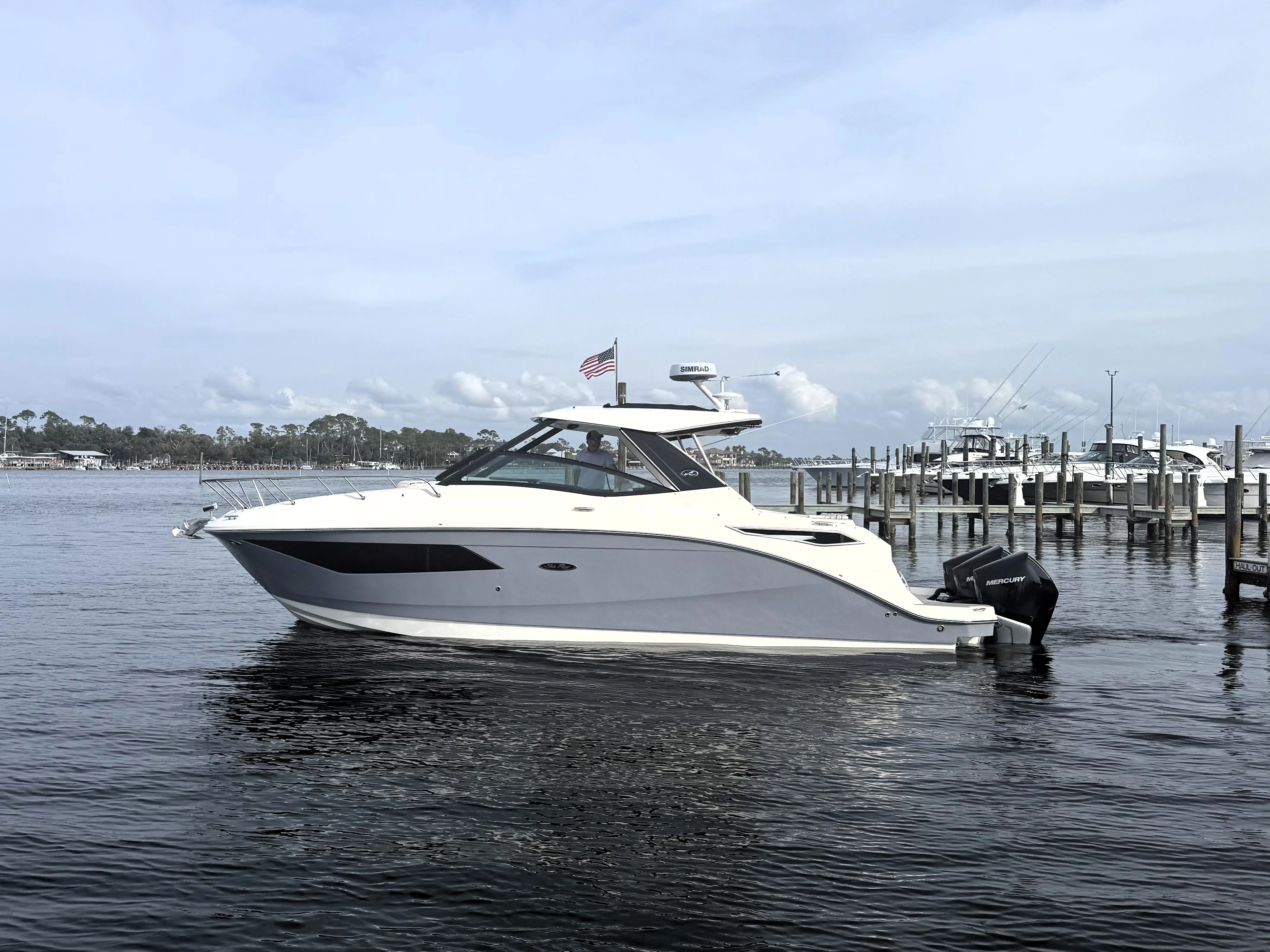 2023 Sea Ray 320 SUNDANCER Image Thumbnail #52