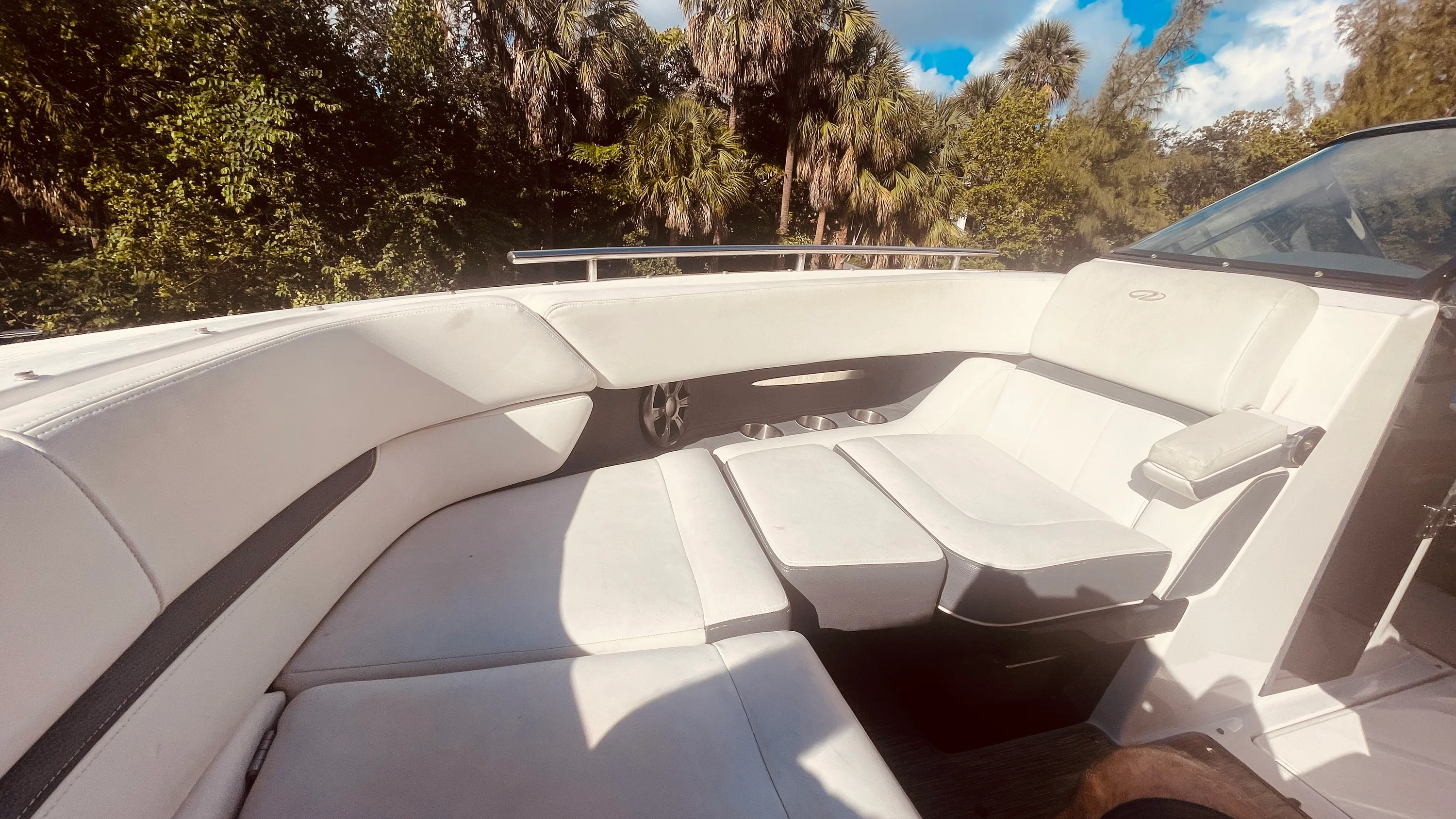 2016 Regal 2800 BOWRIDER Image Thumbnail #16