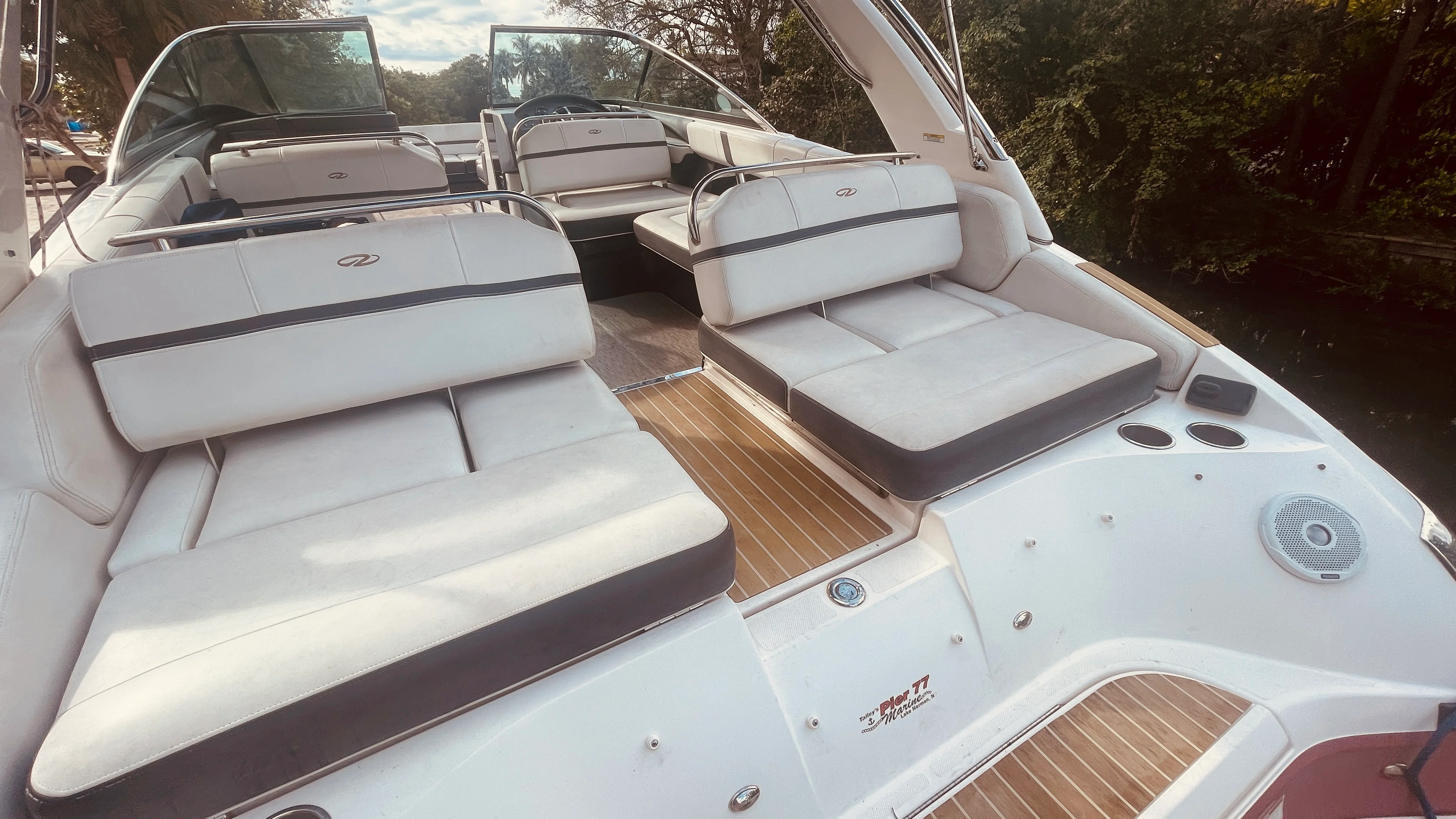 2016 Regal 2800 BOWRIDER Image Thumbnail #38
