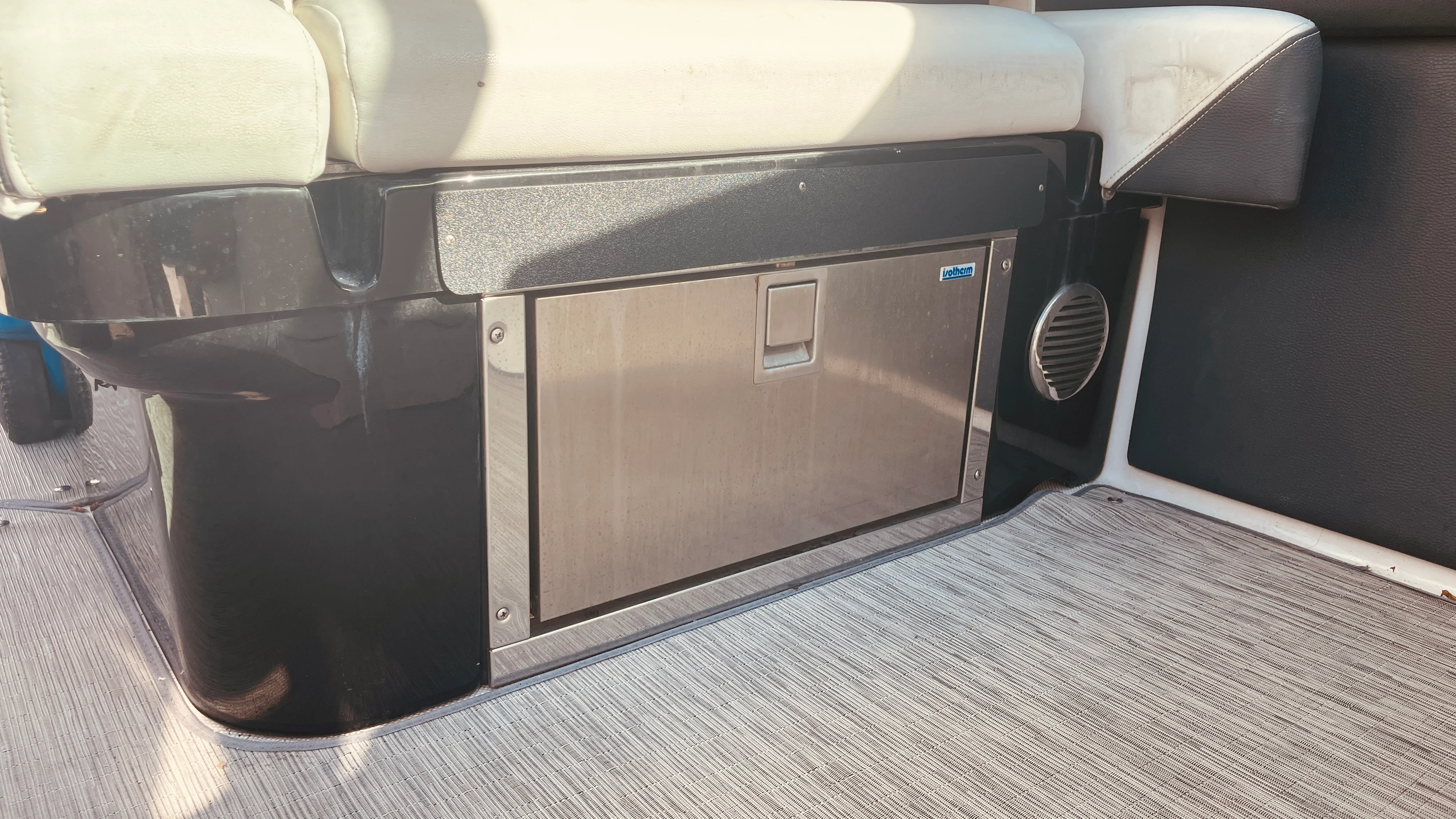 2016 Regal 2800 BOWRIDER Image Thumbnail #46