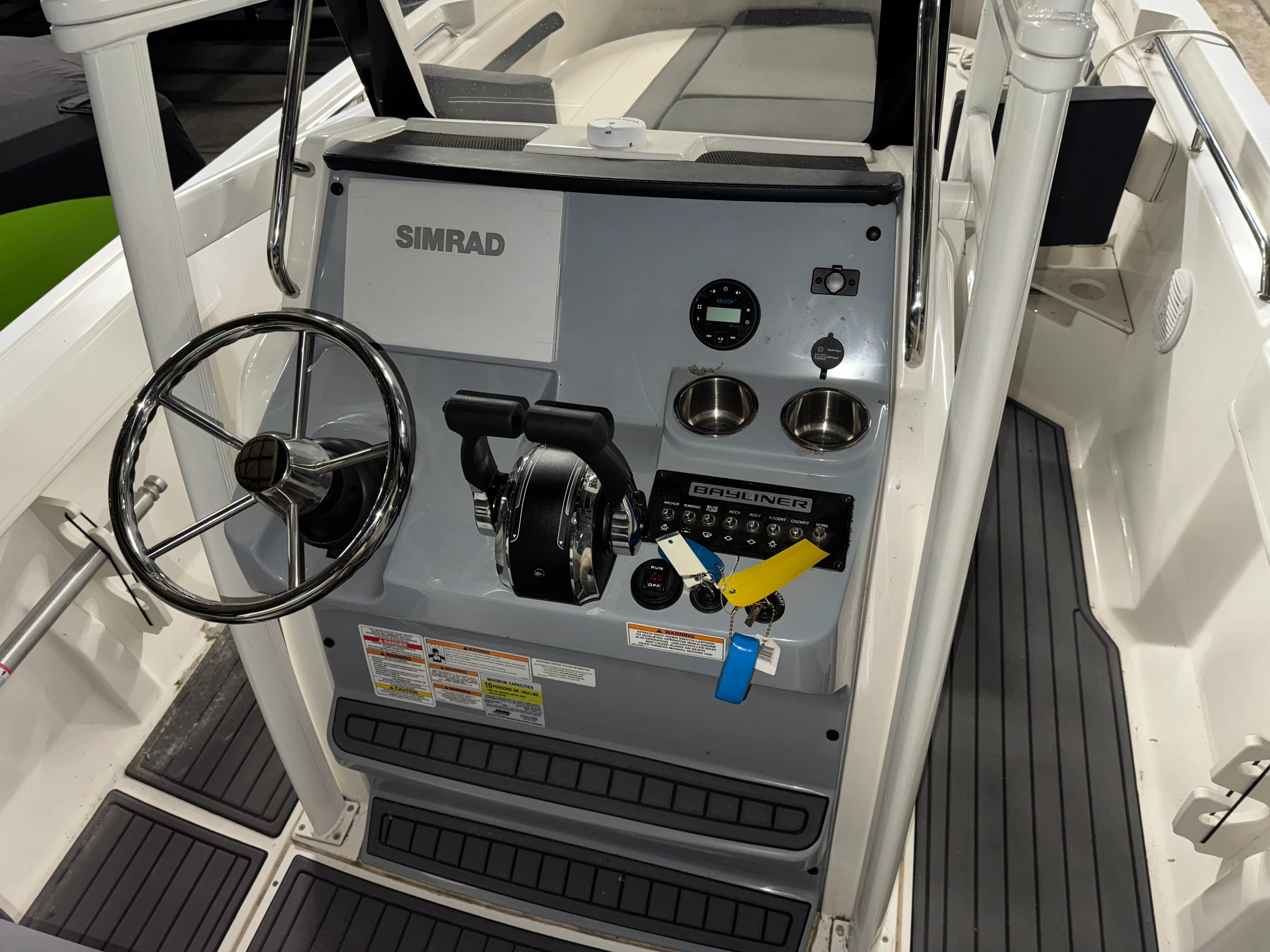 2023 Bayliner CC 22 TROPHY Image Thumbnail #5