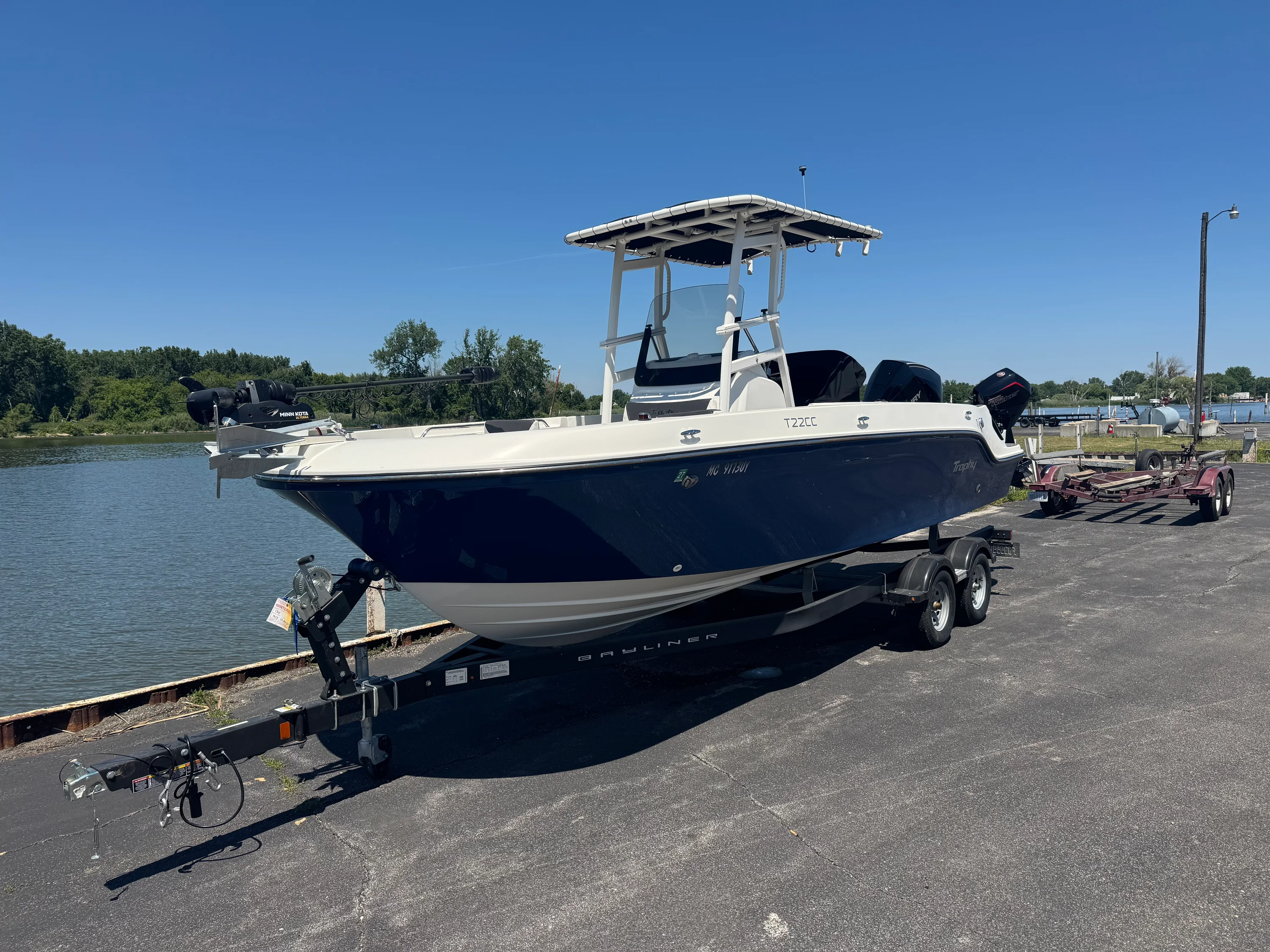 2023 Bayliner CC 22 TROPHY Image Thumbnail #0