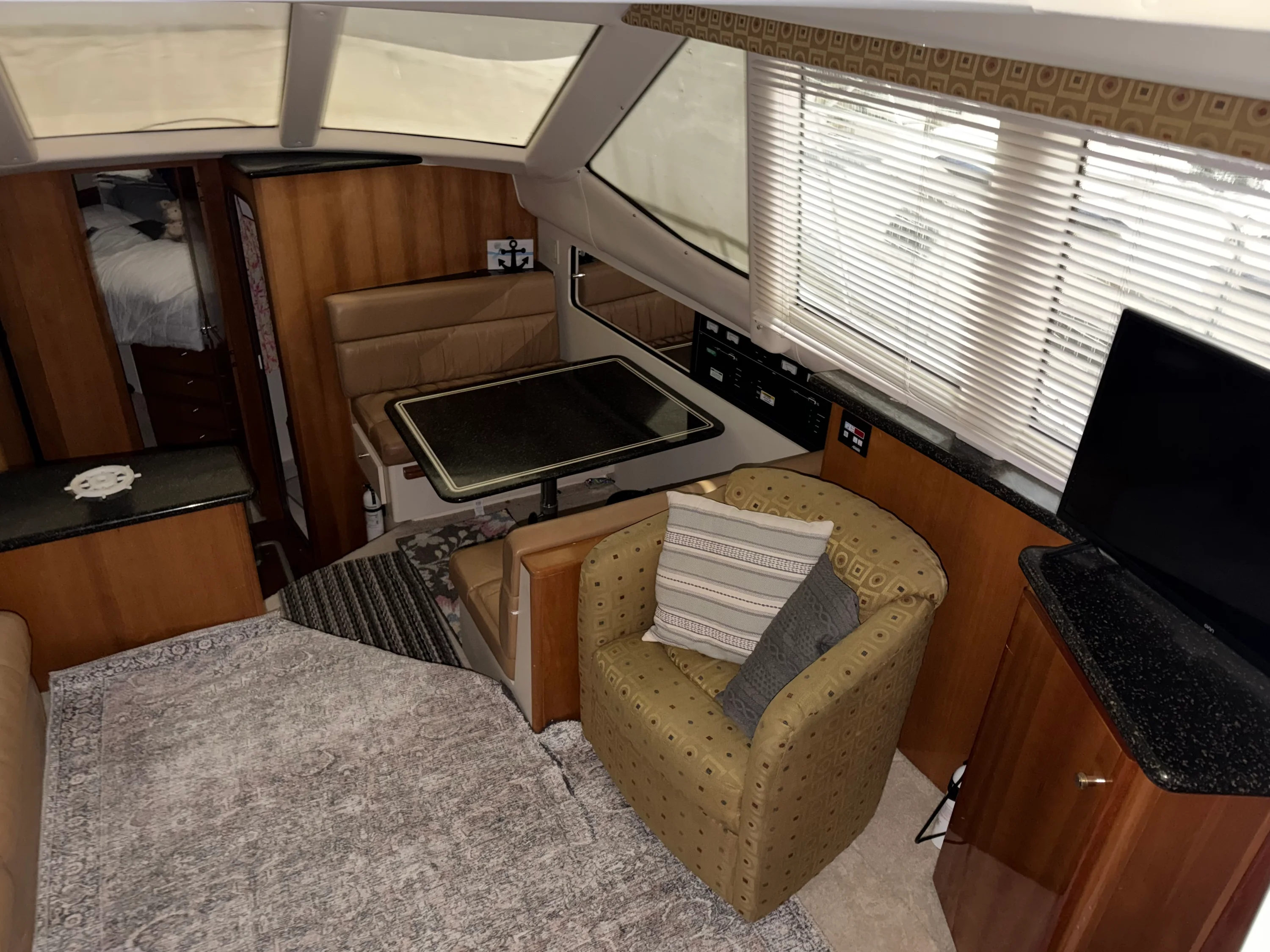 2001 Carver Yachts 356 AFT Image Thumbnail #33